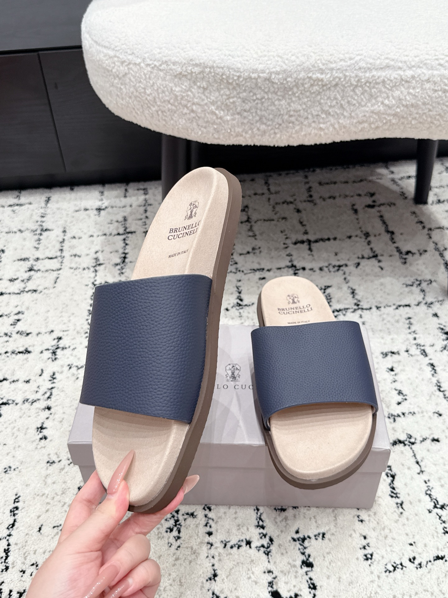 Designer Slides