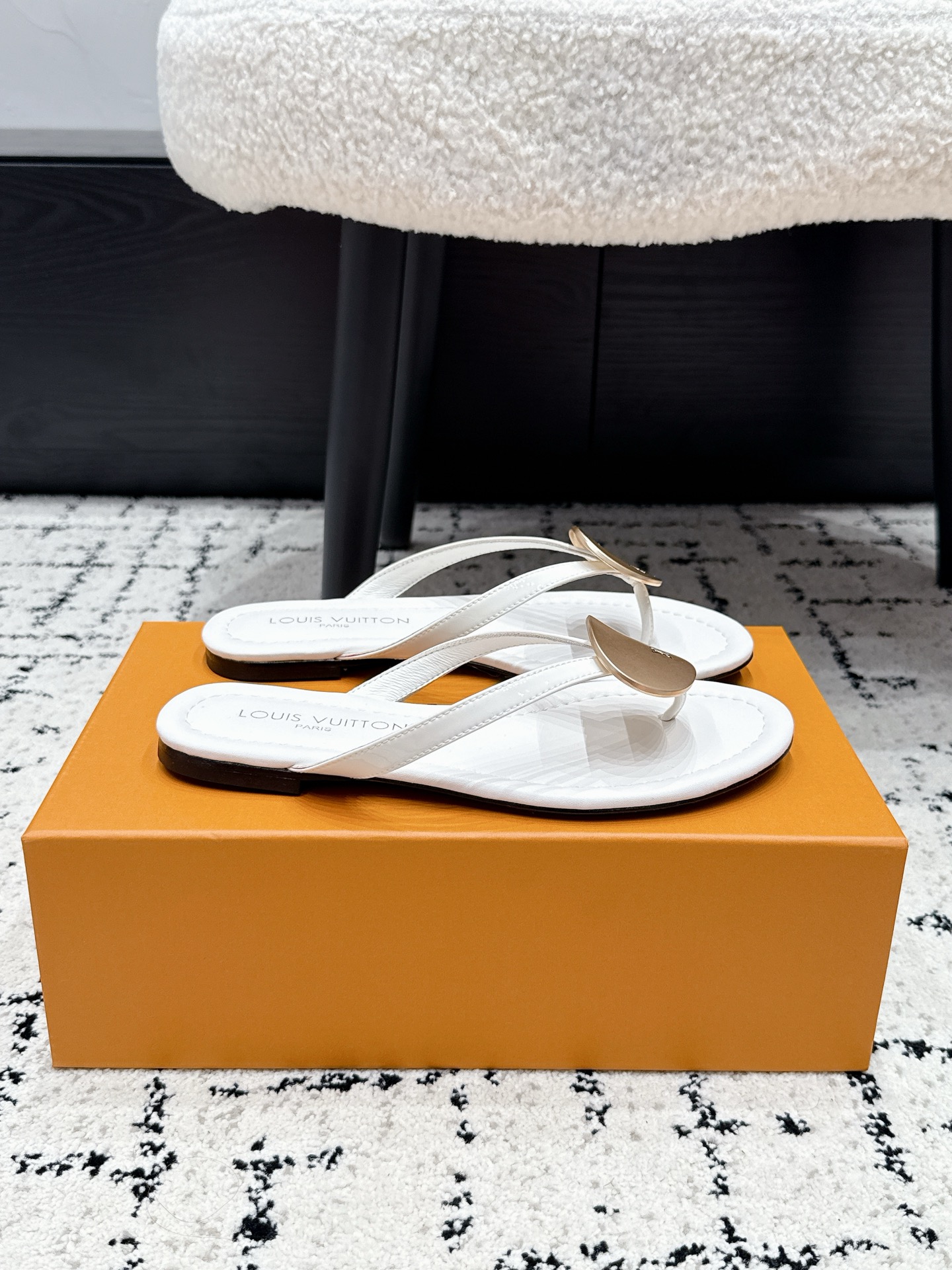 Louis Vuitton Slides
