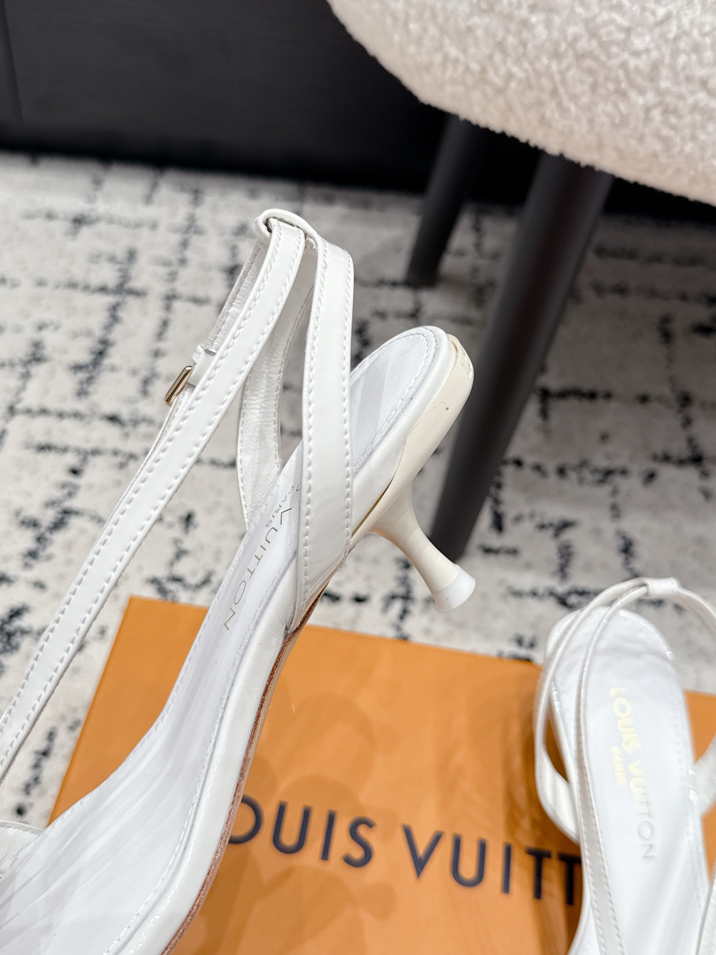 Louis Vuitton Sandals
