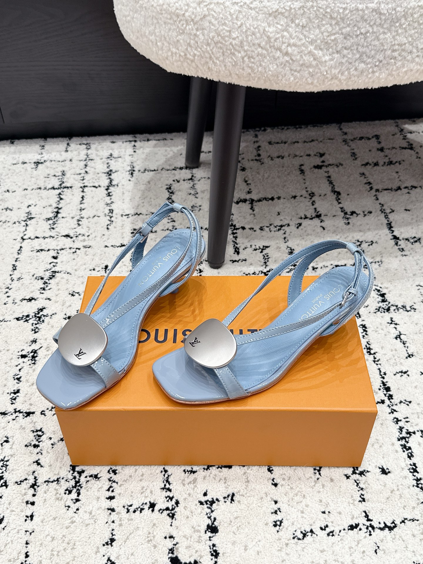 Louis Vuitton Sandals