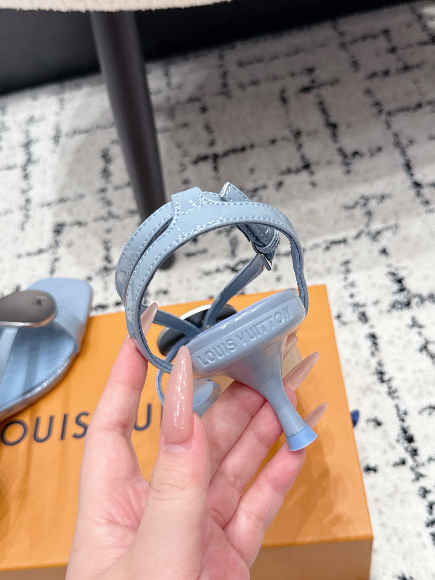 Louis Vuitton Sandals