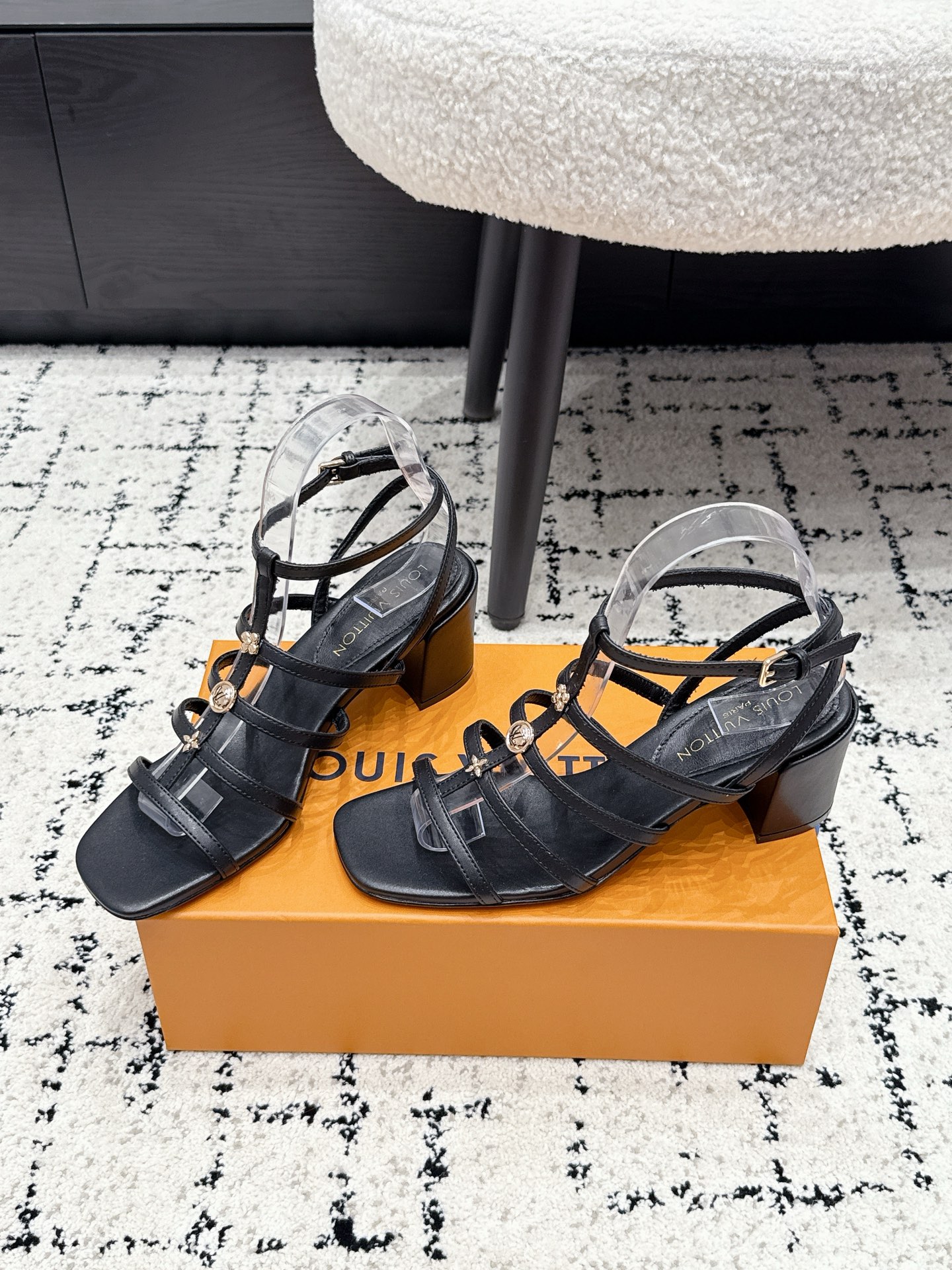 Louis Vuitton Sandals