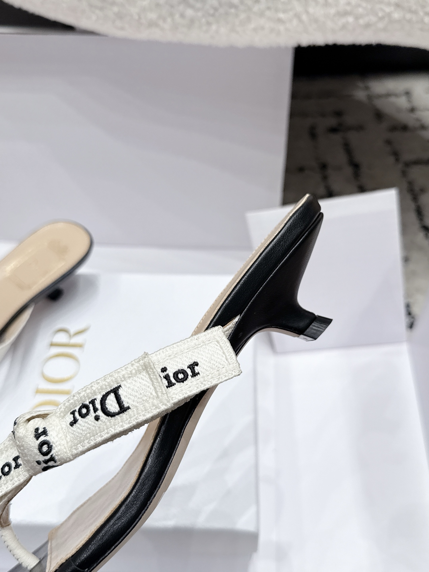 Designer Slides