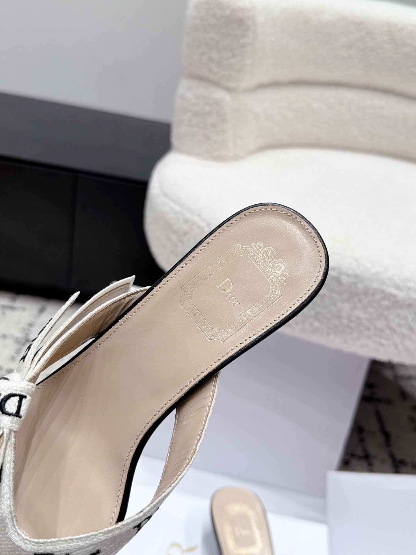 Designer Slides