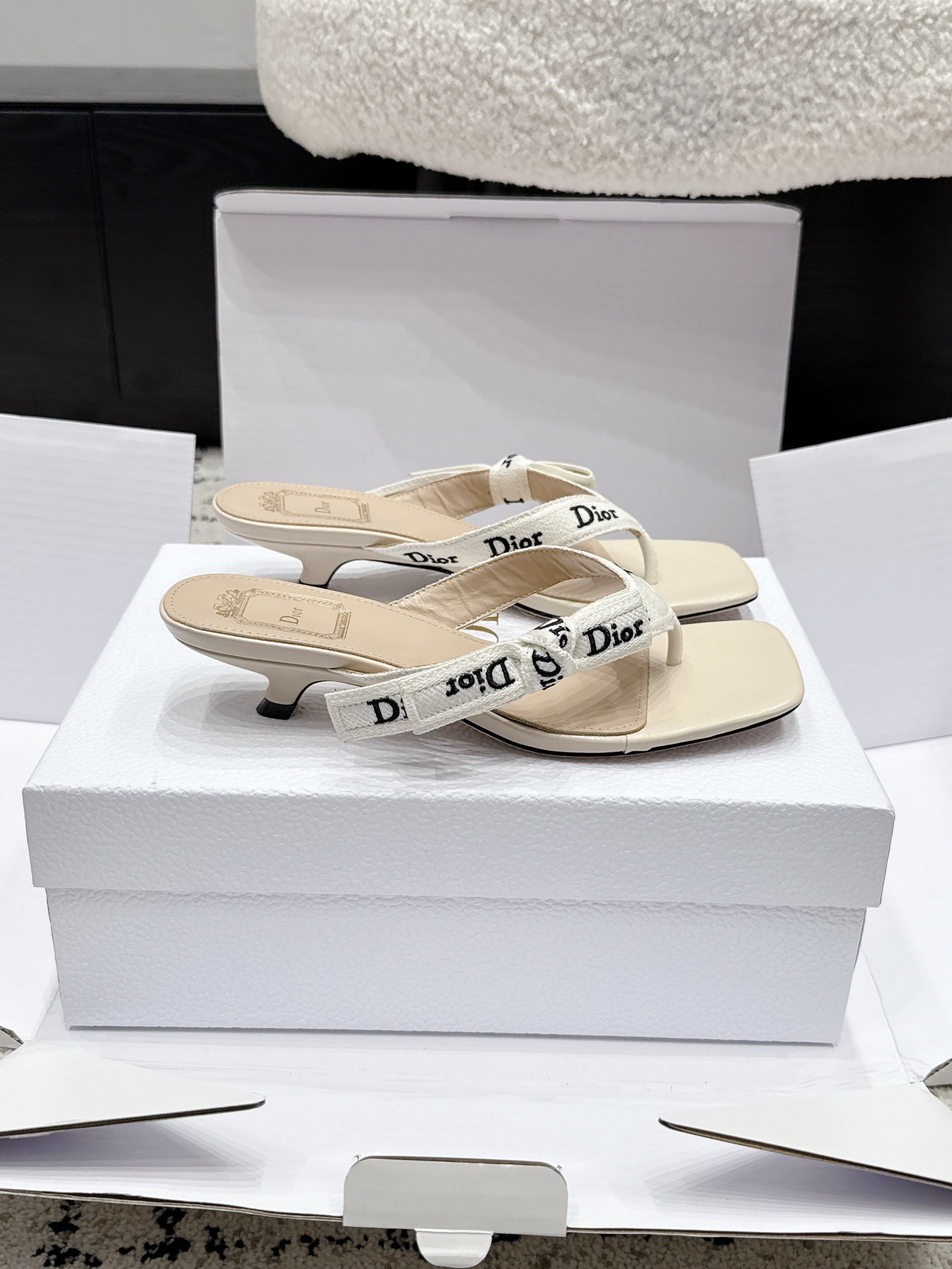Designer Slides