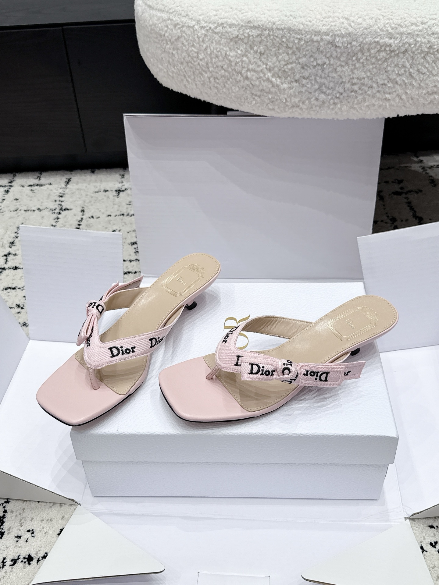 Designer Slides
