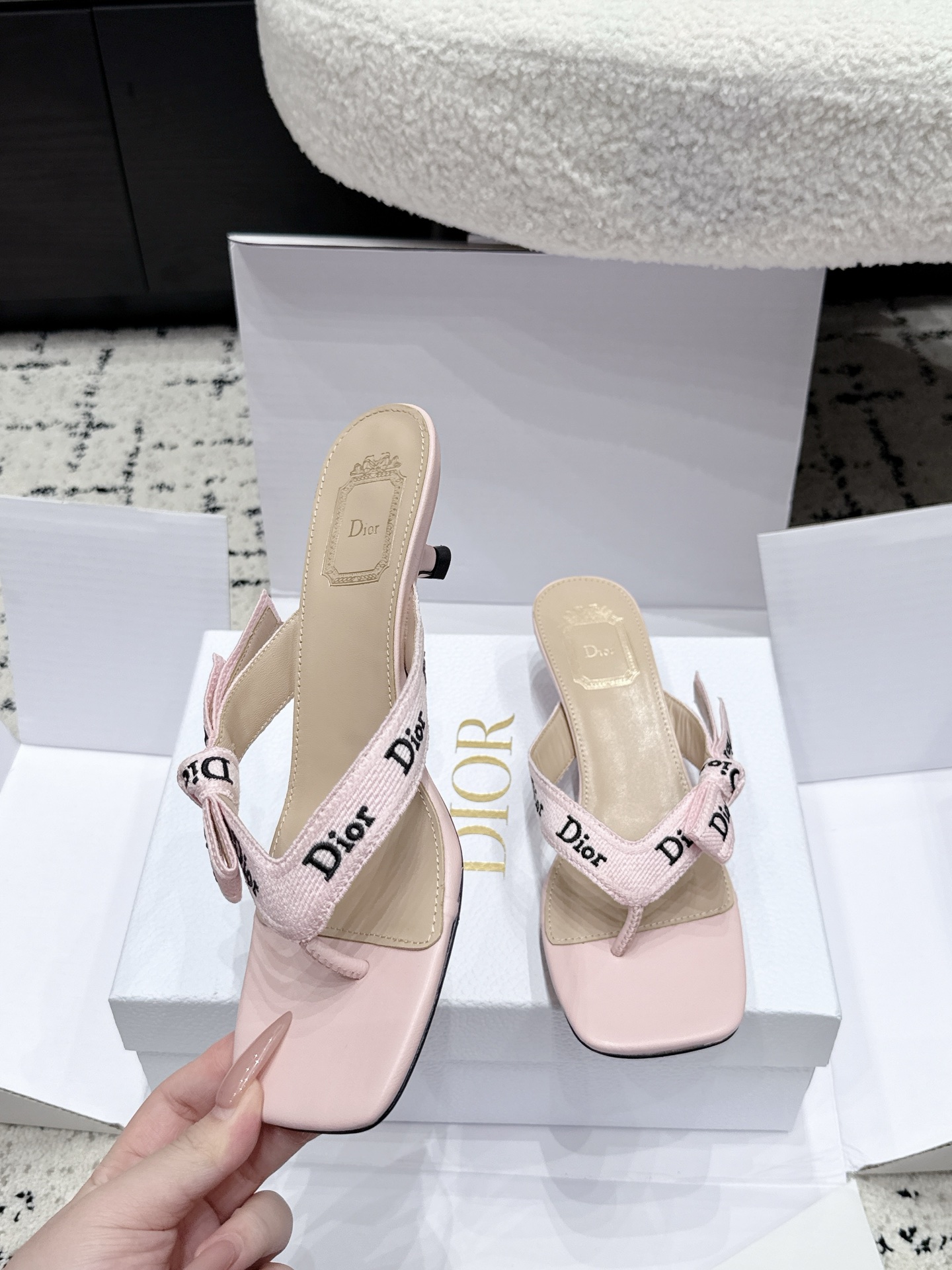 Designer Slides