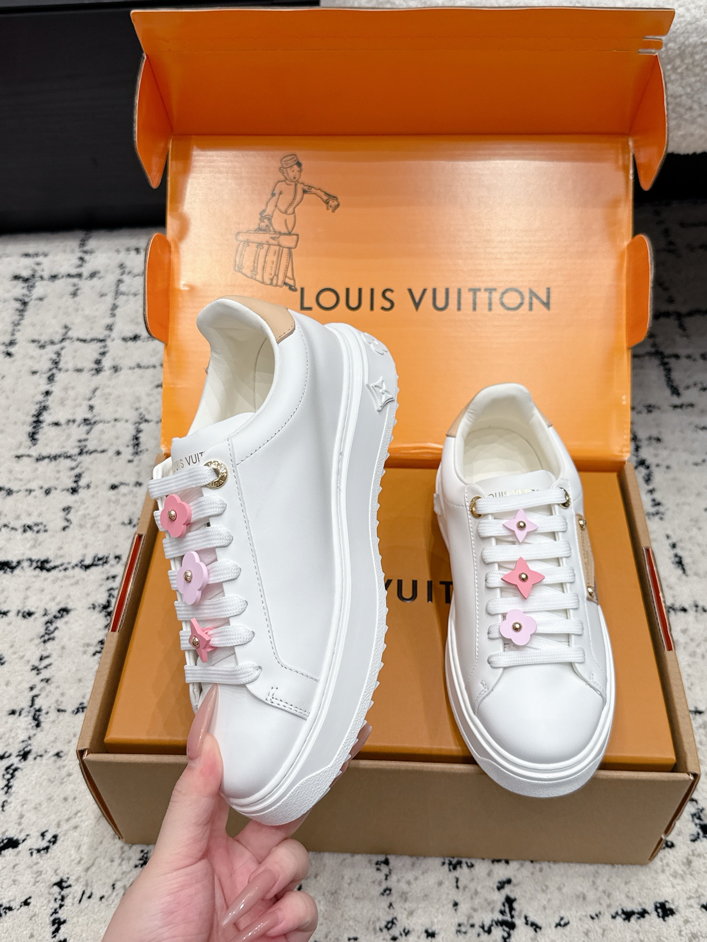 Louis Vuitton Sneakers