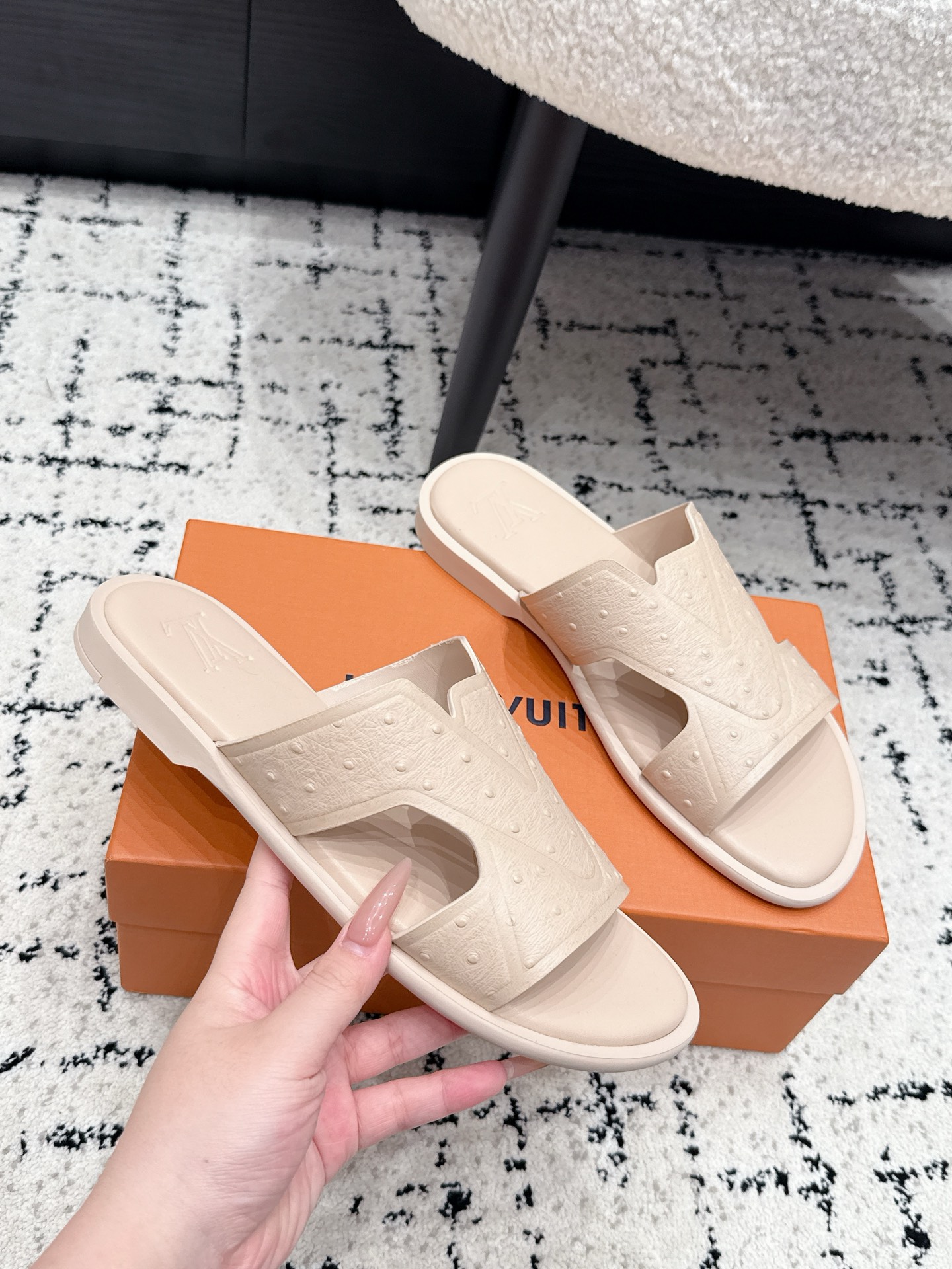 Louis Vuitton Slides