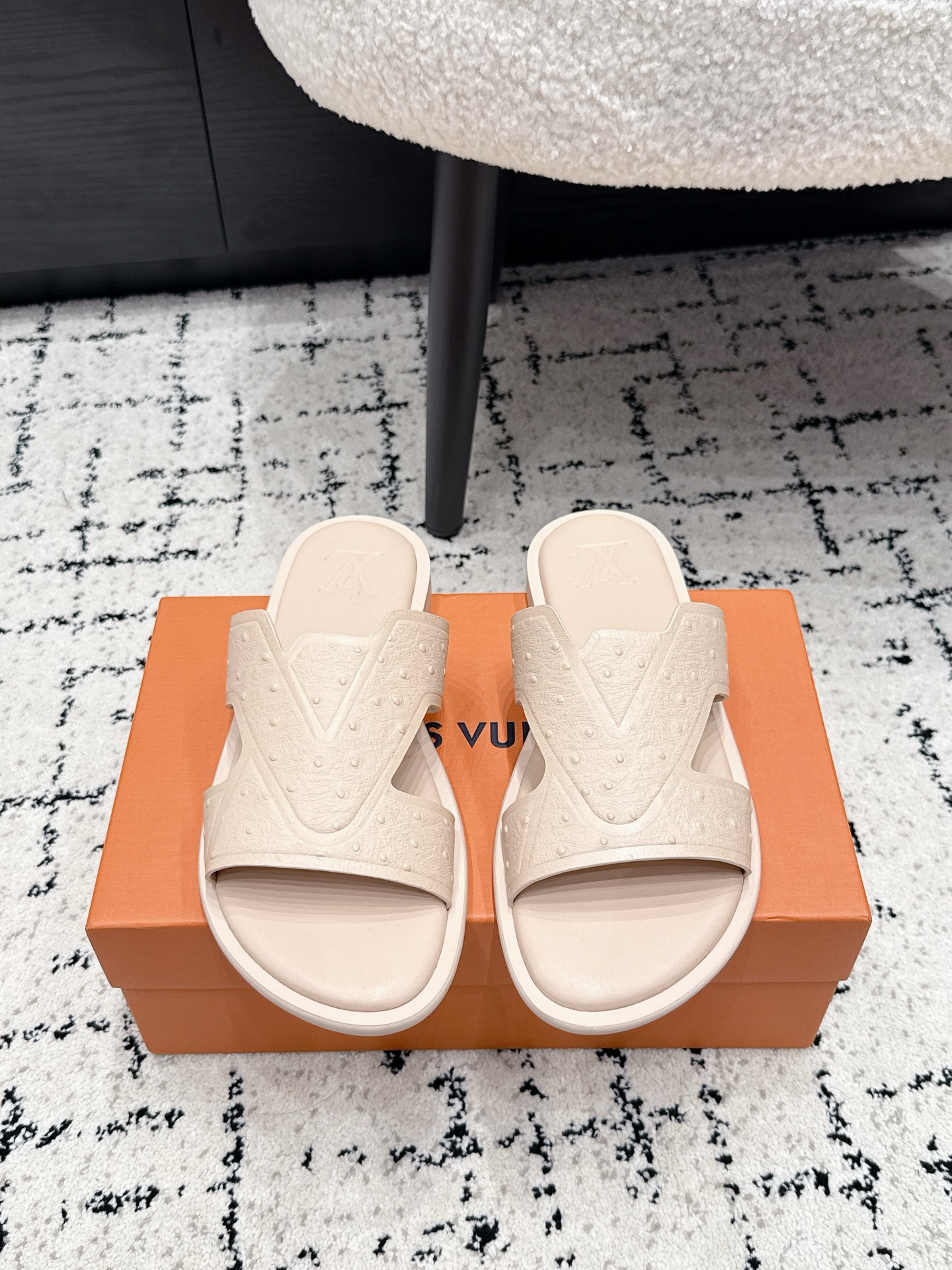 Louis Vuitton Slides