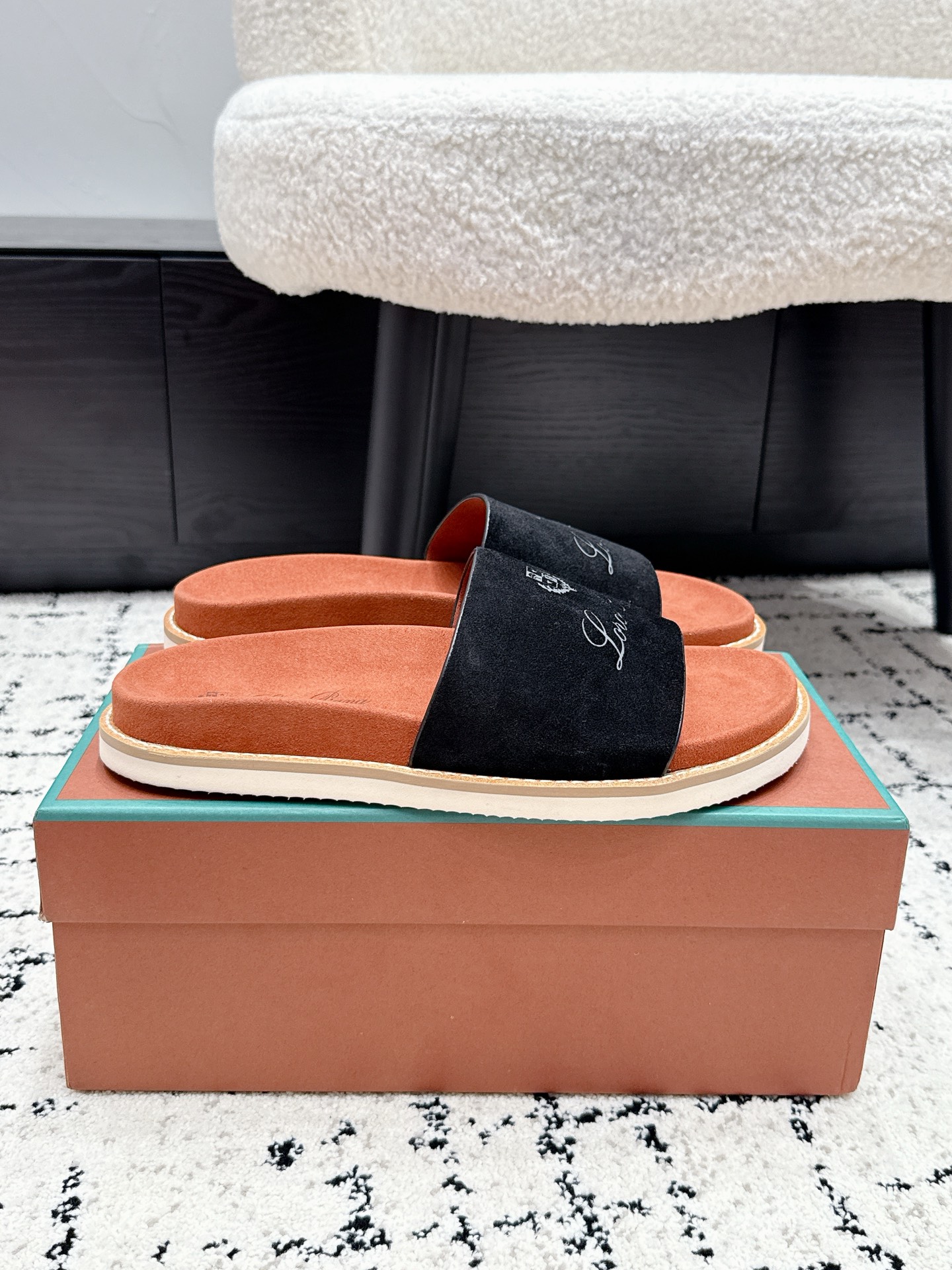 Loro Piana Slides