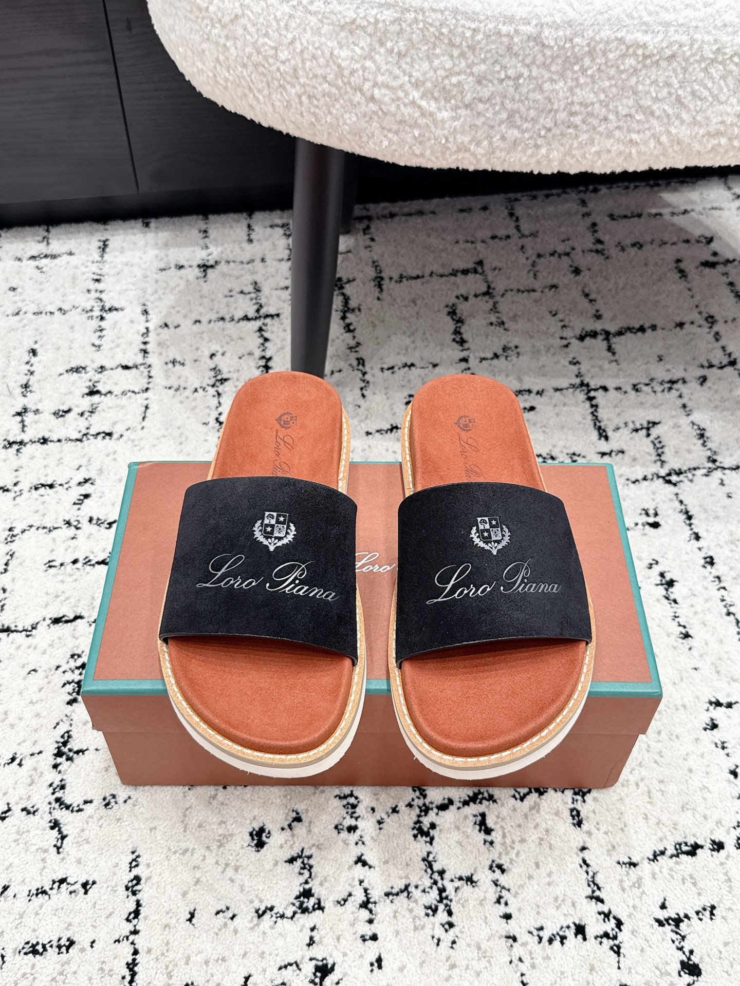 Loro Piana Slides