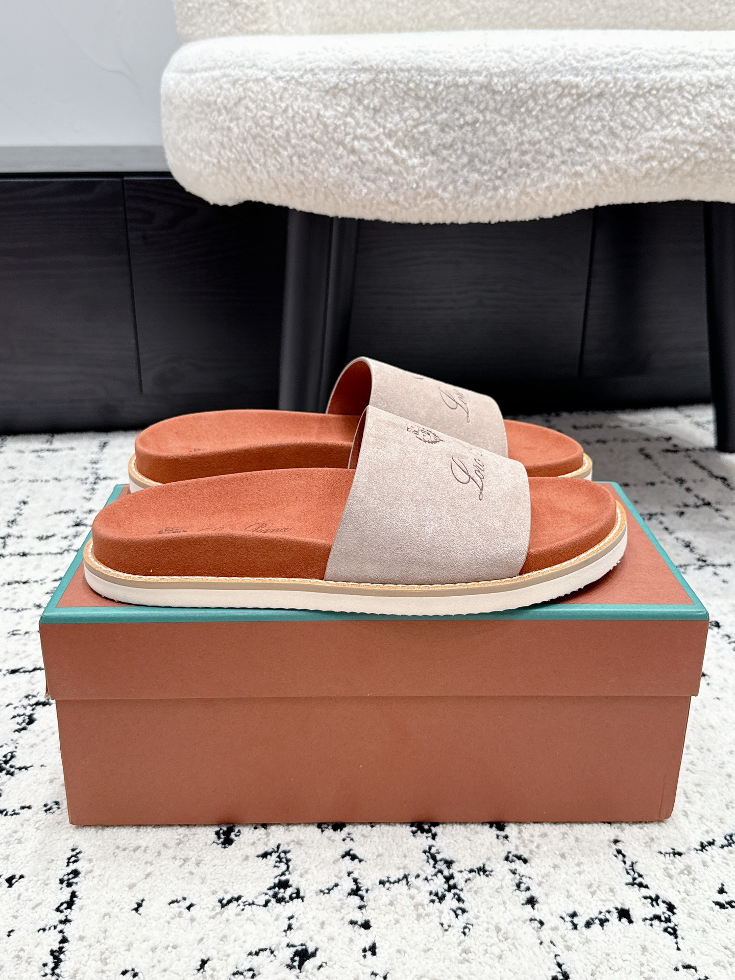 Loro Piana Slides