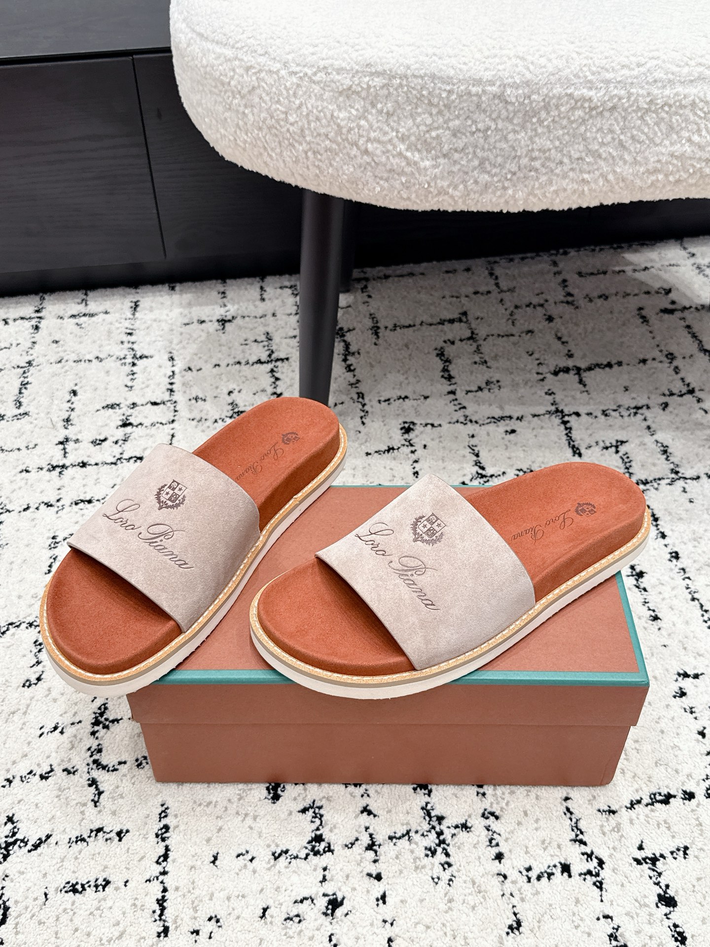 Loro Piana Slides