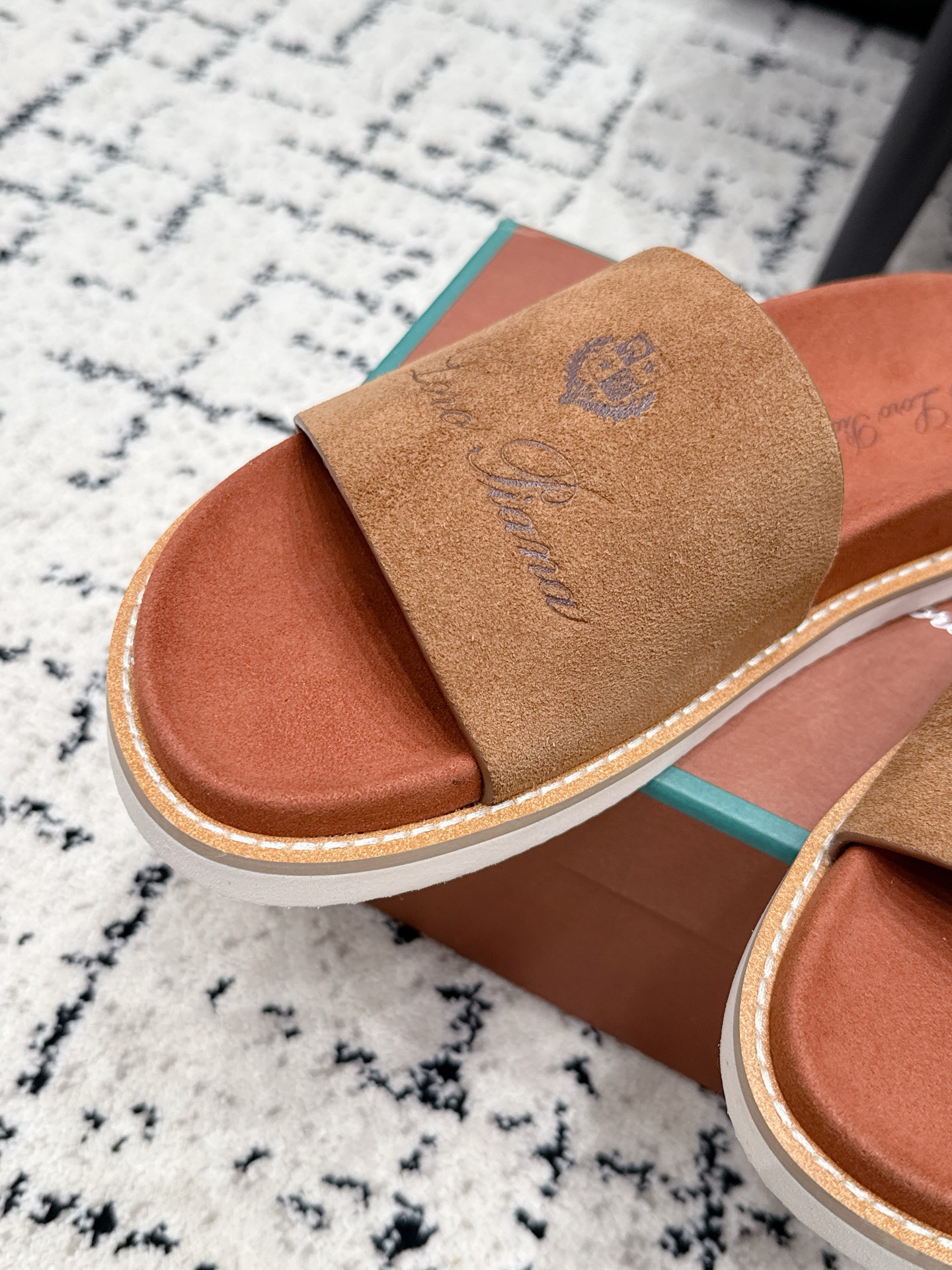 Loro Piana Slides