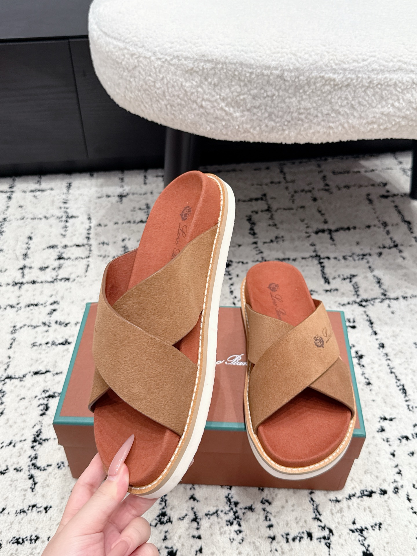 Loro Piana Slides