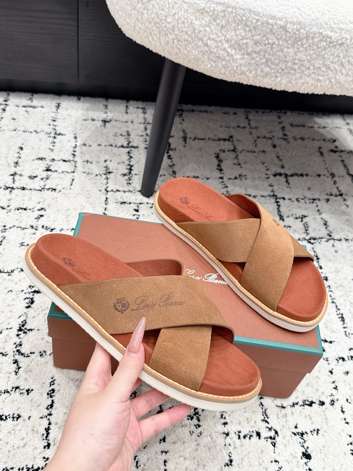 Loro Piana Slides