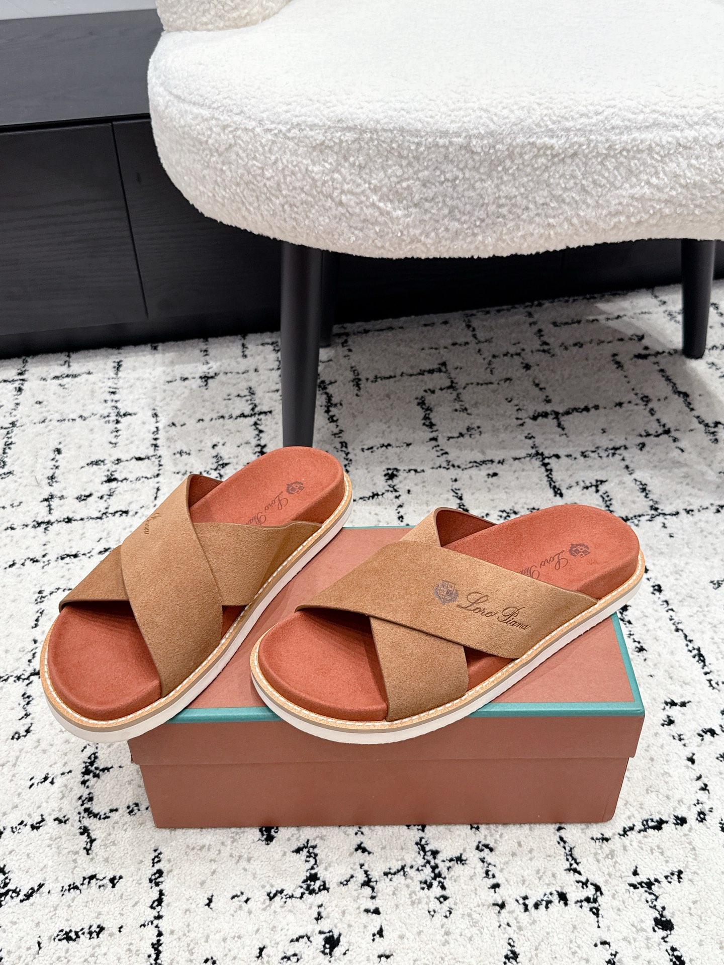 Loro Piana Slides