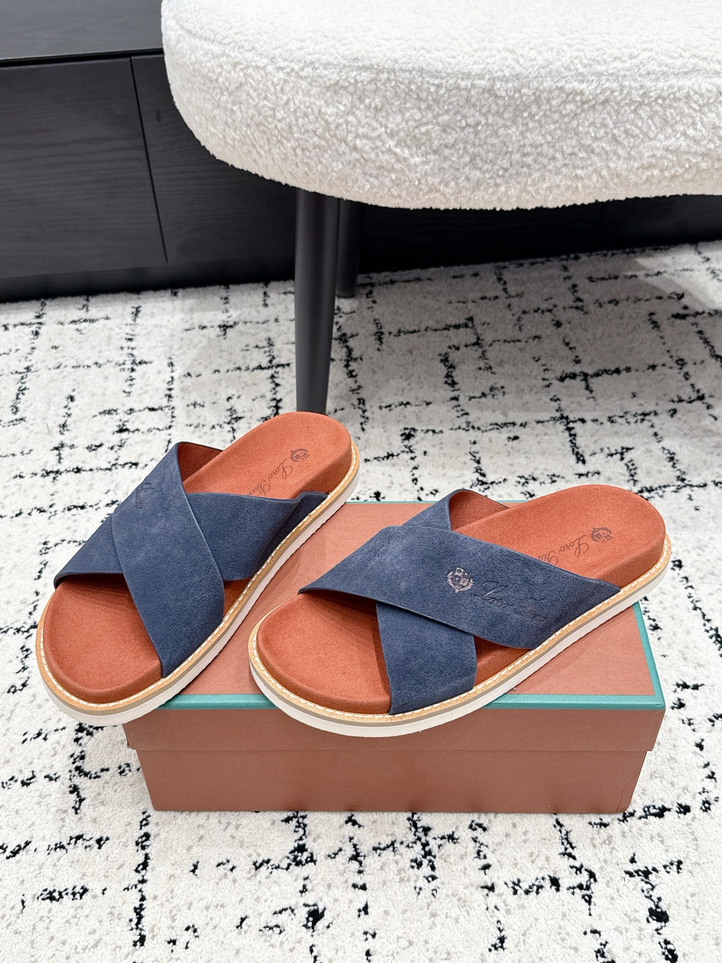 Loro Piana Slides