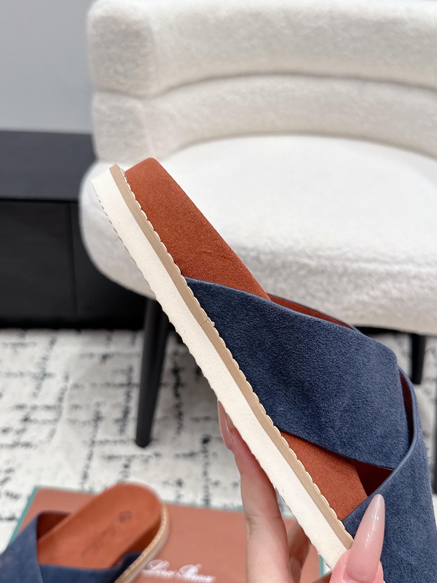 Loro Piana Slides