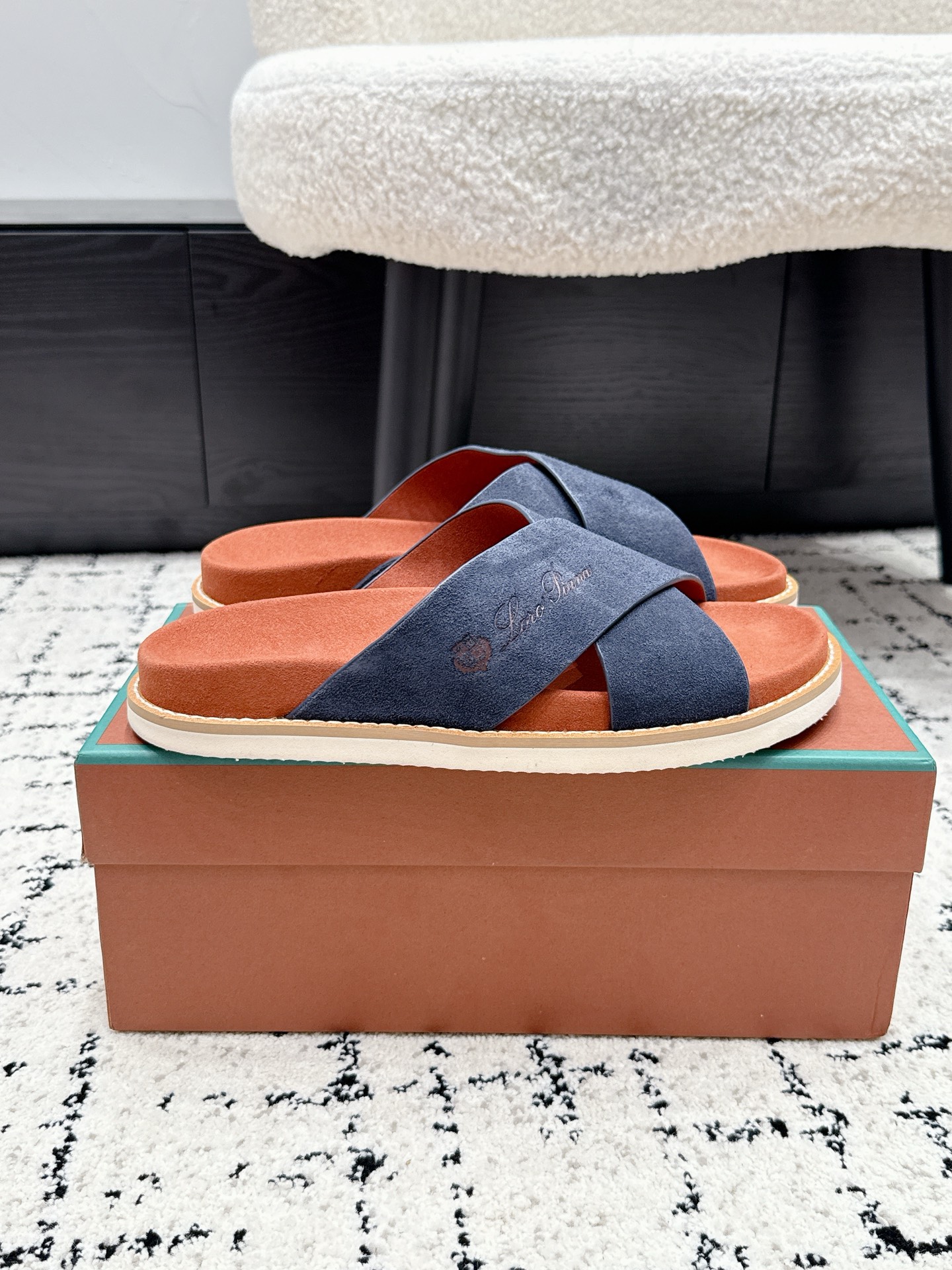 Loro Piana Slides