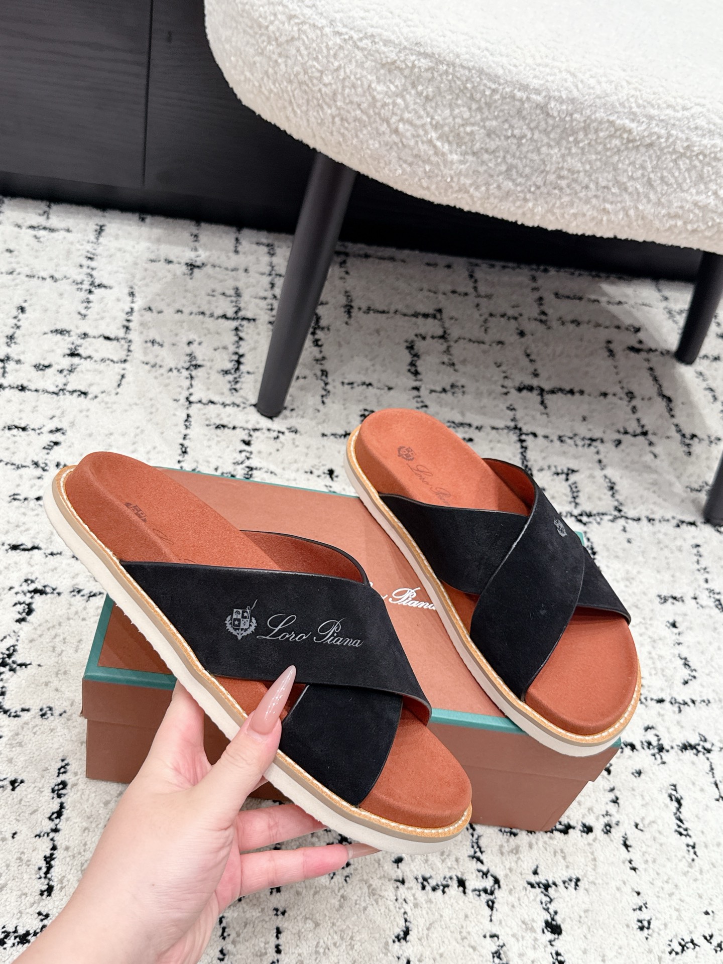 Loro Piana Slides