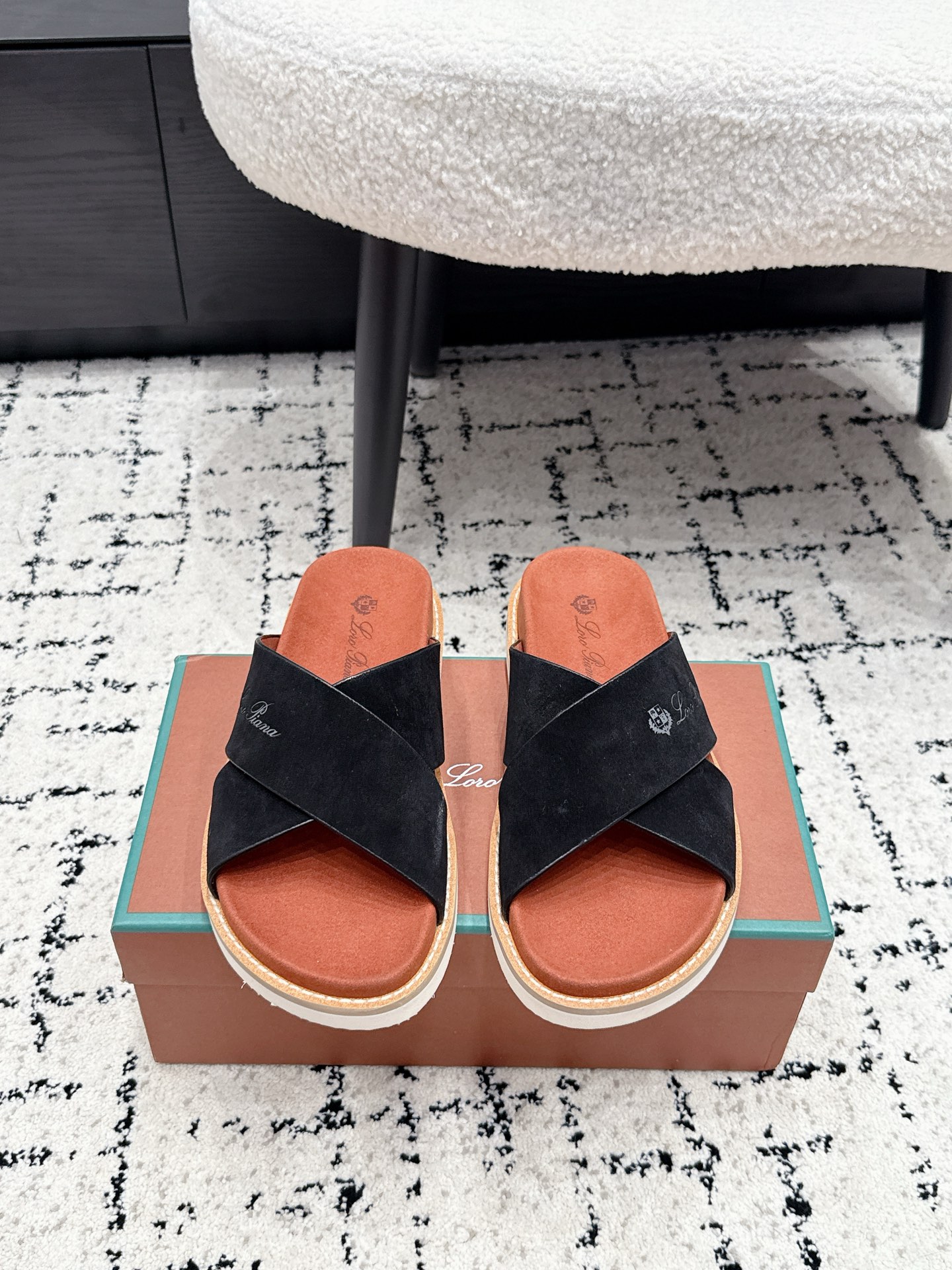 Loro Piana Slides