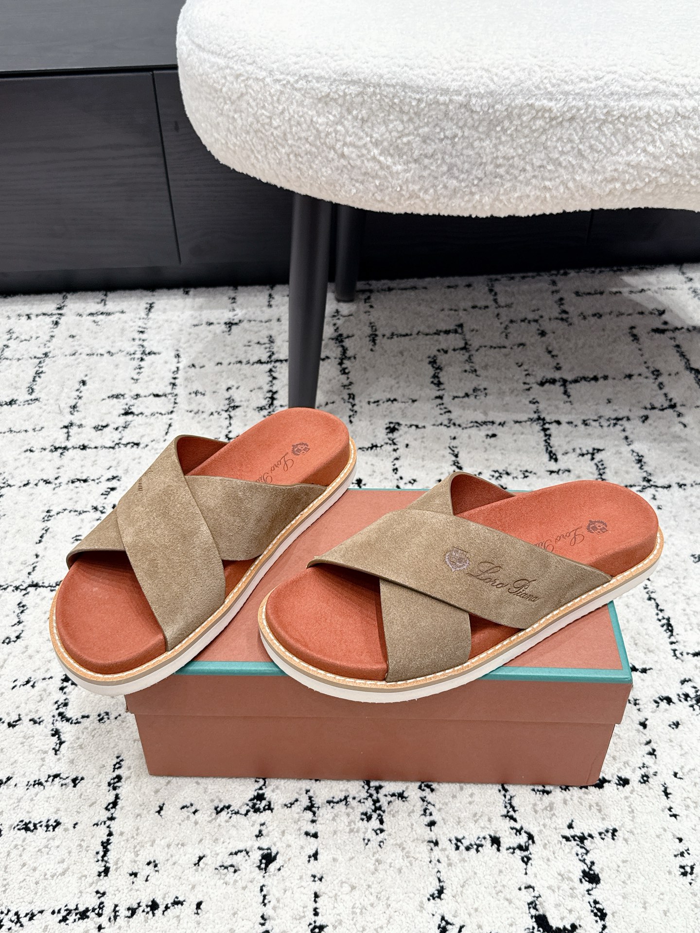 Loro Piana Slides