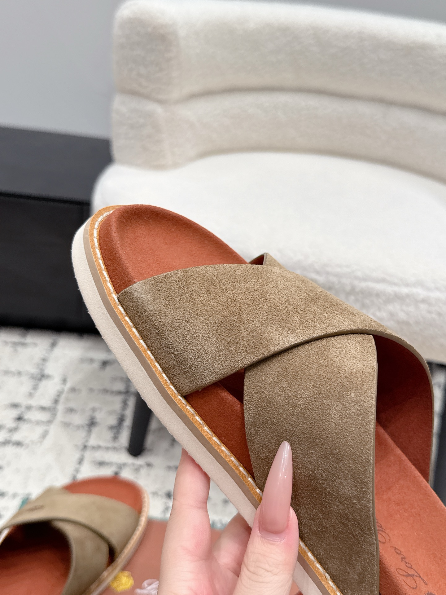 Loro Piana Slides
