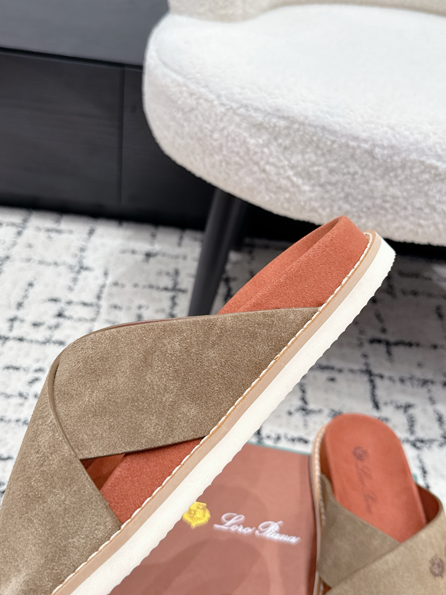 Loro Piana Slides