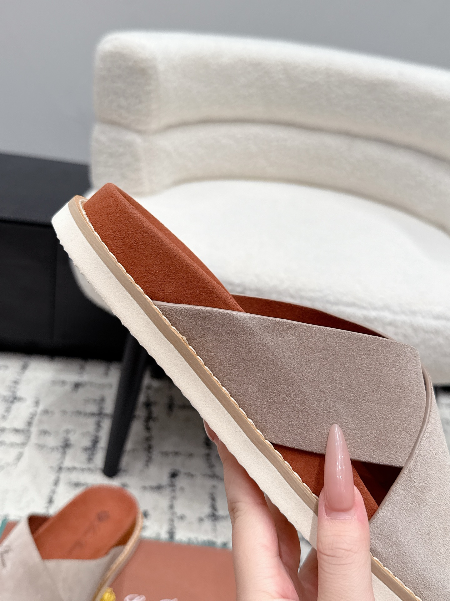 Loro Piana Slides