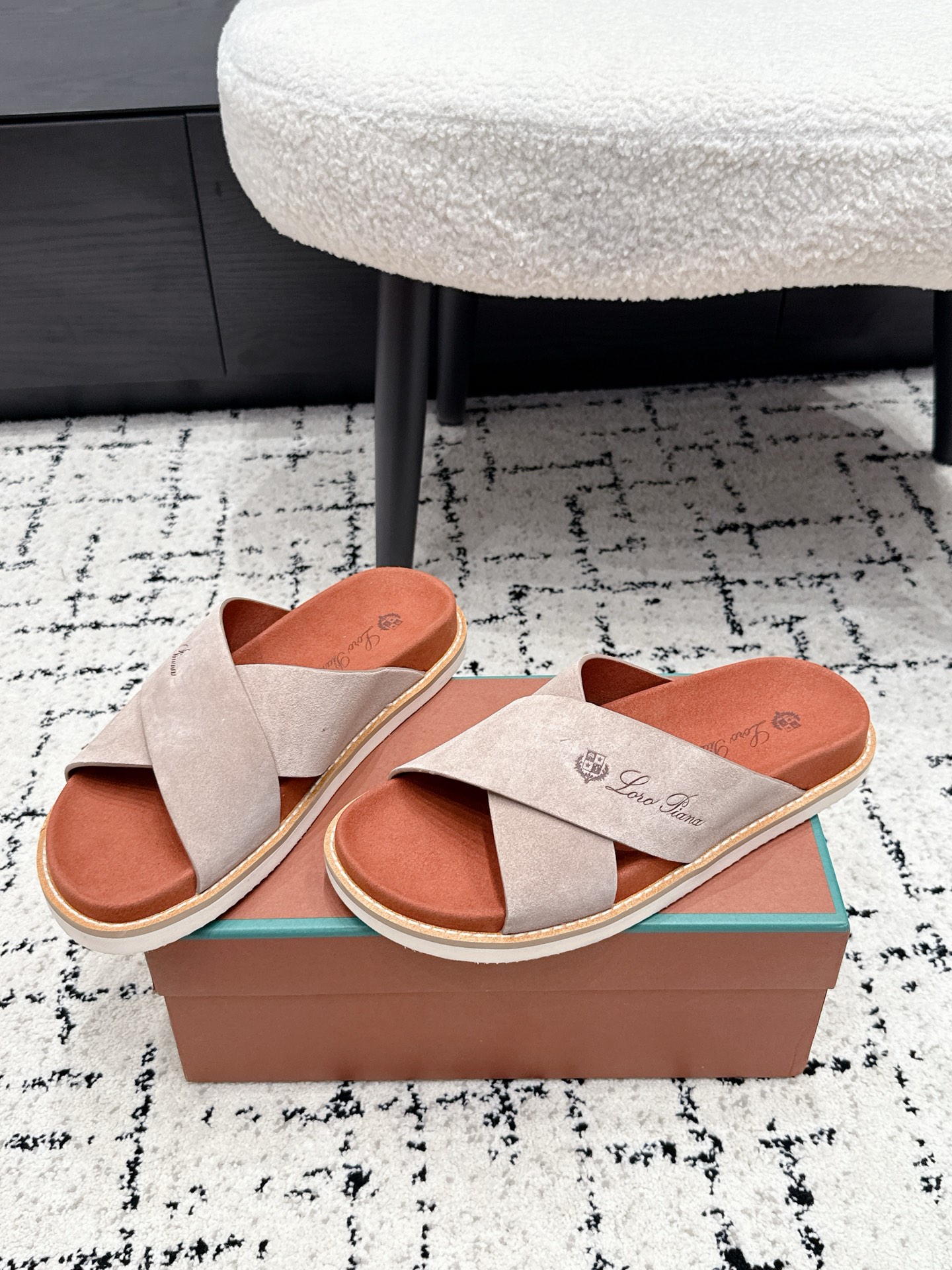 Loro Piana Slides