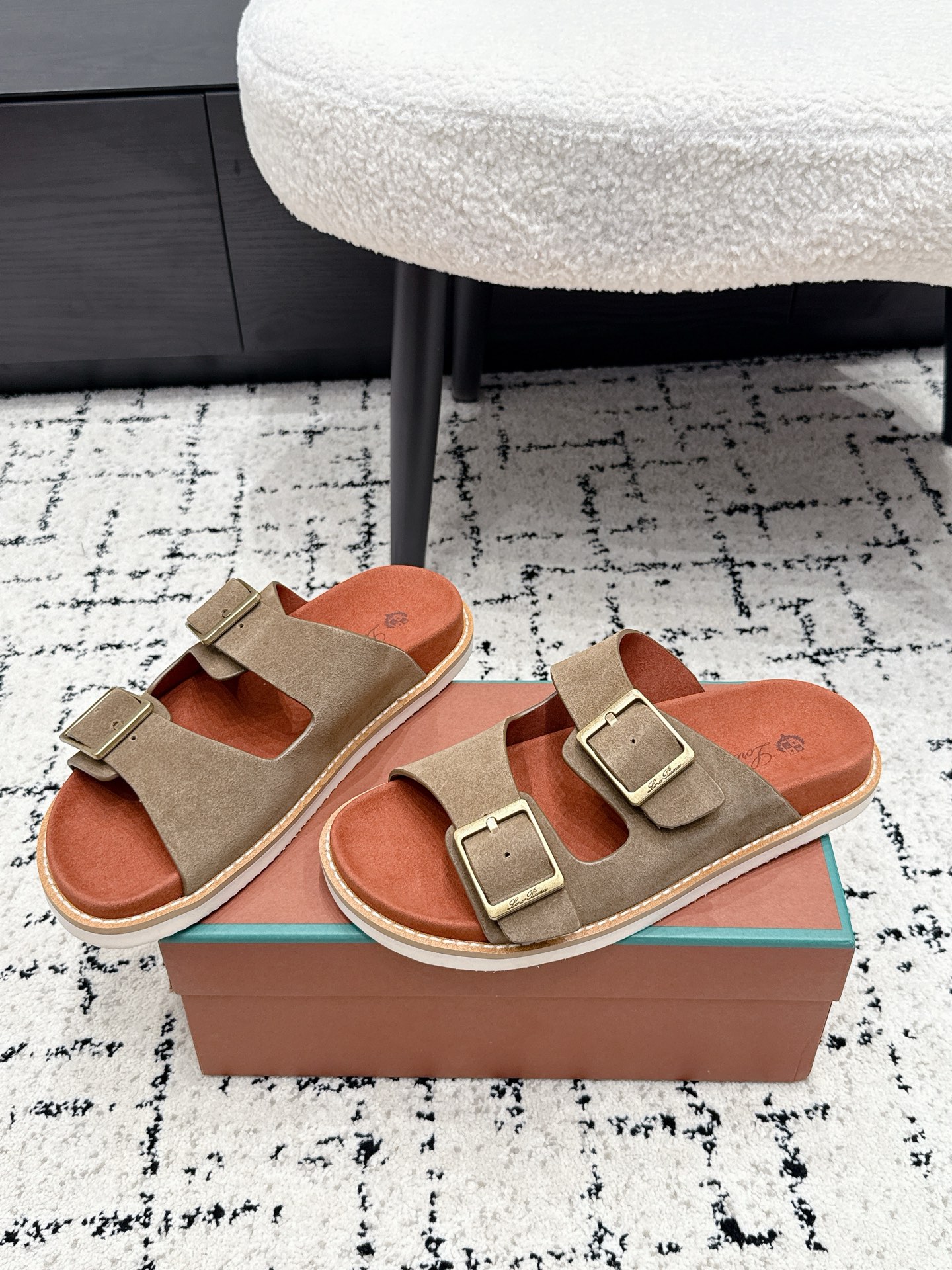 Loro Piana Slides