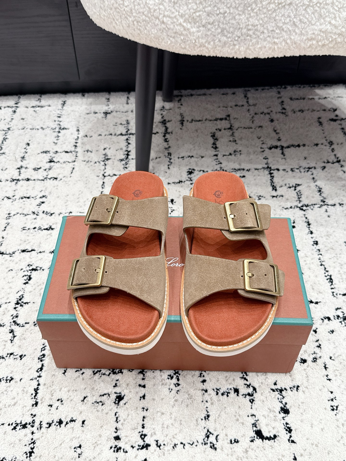 Loro Piana Slides