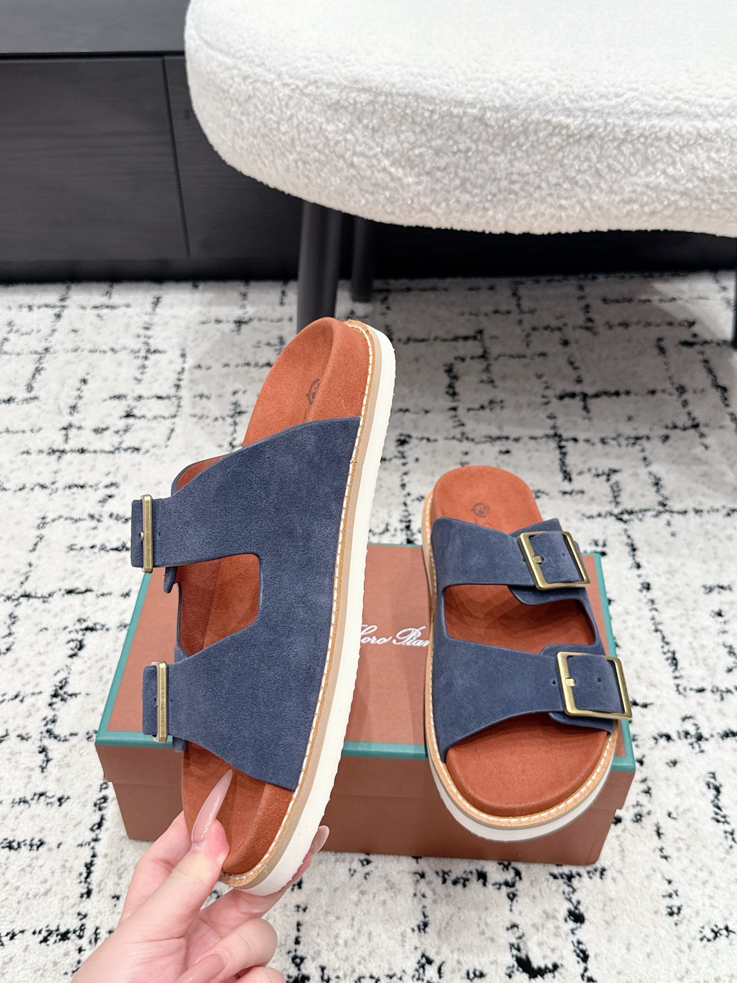 Loro Piana Slides
