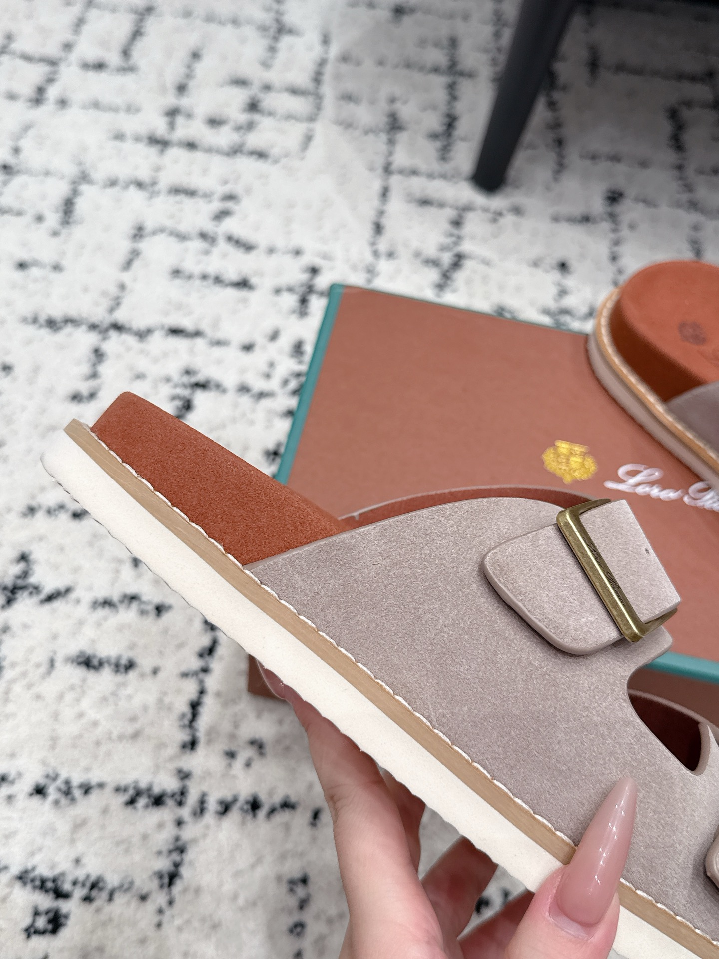 Loro Piana Slides