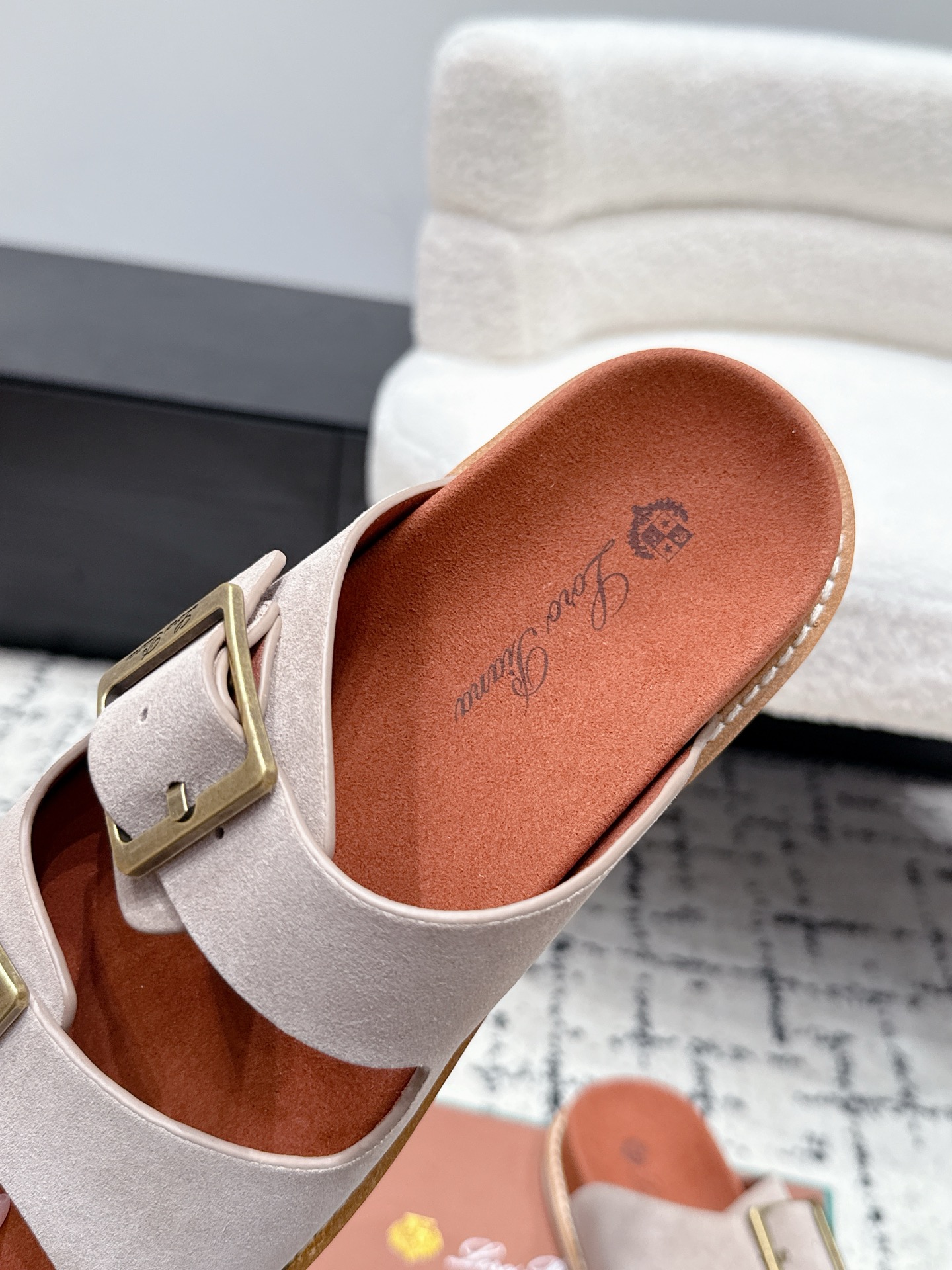 Loro Piana Slides