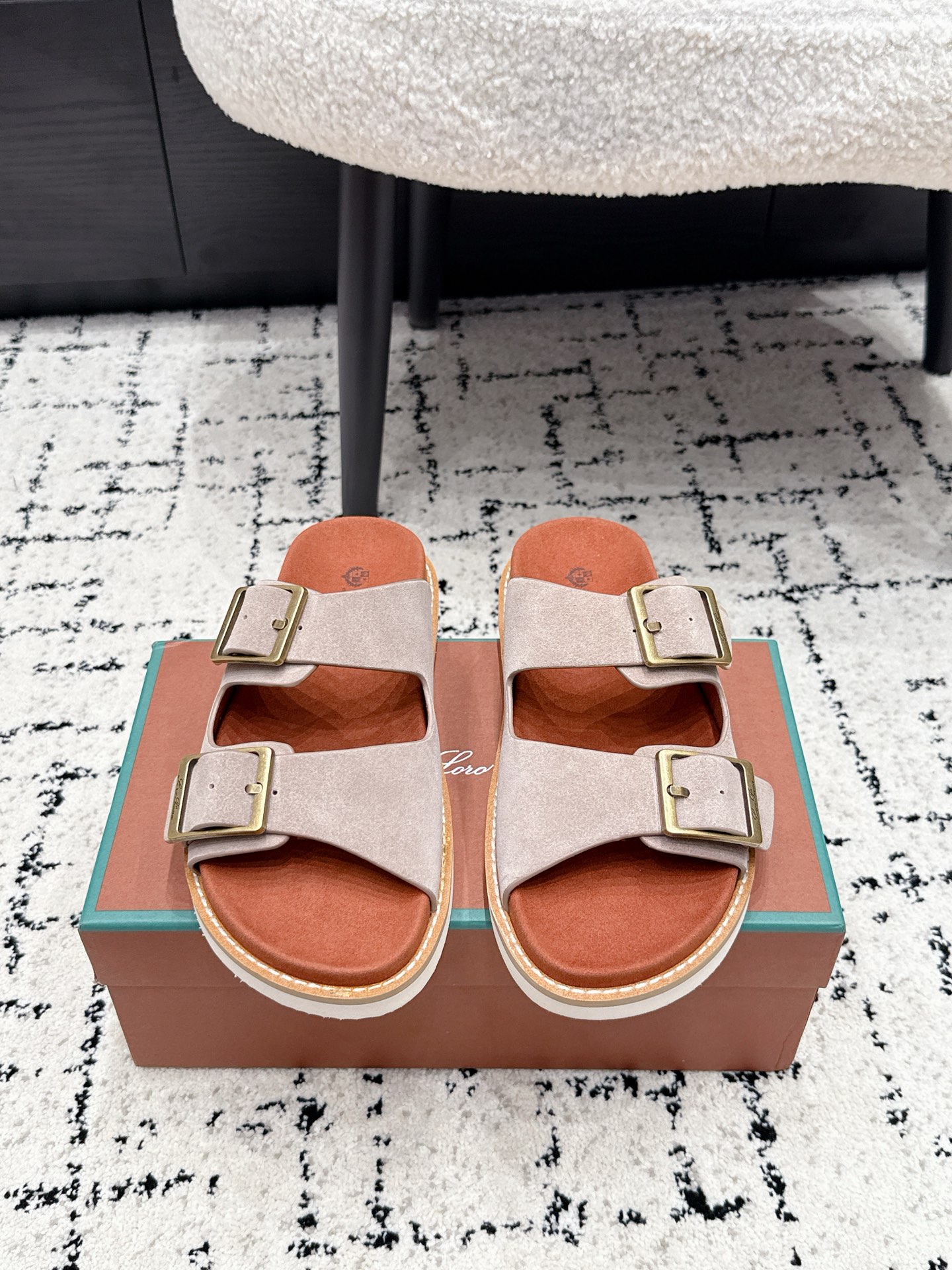 Loro Piana Slides