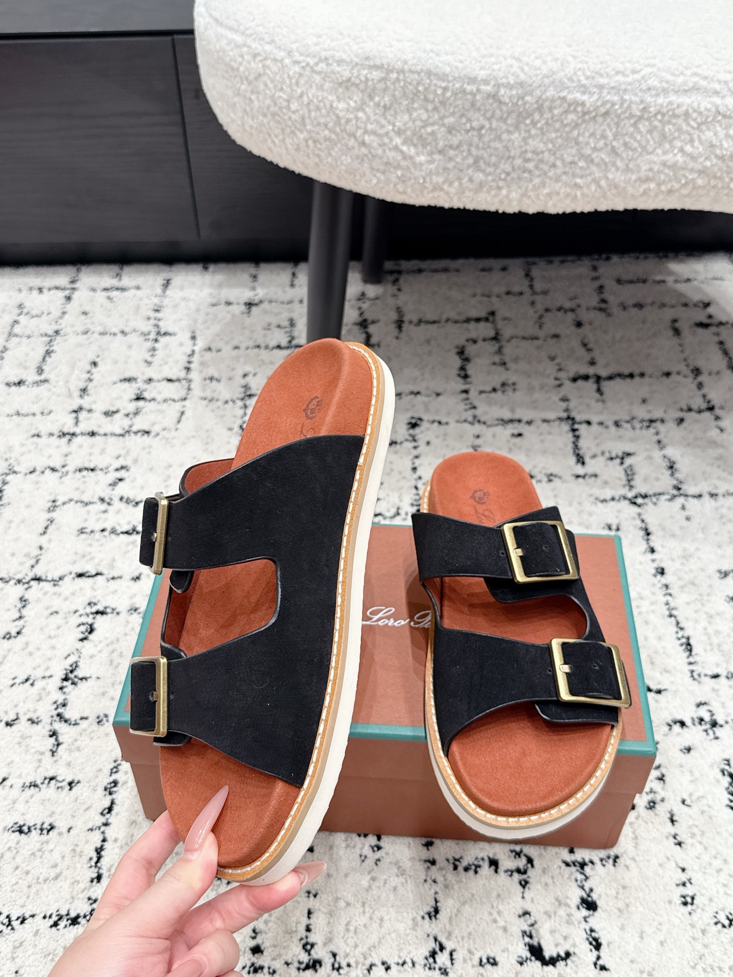 Loro Piana Slides