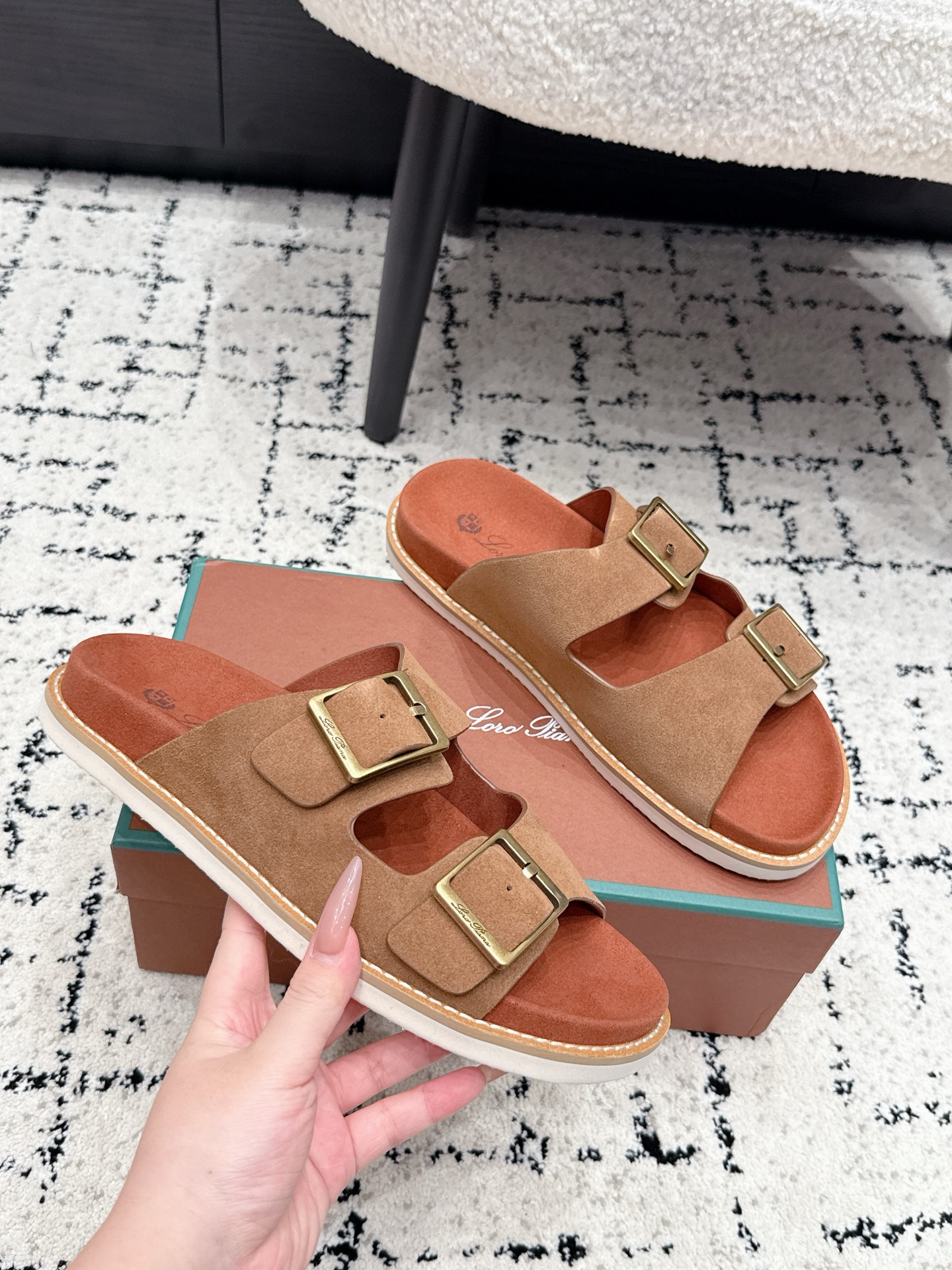 Loro Piana Slides