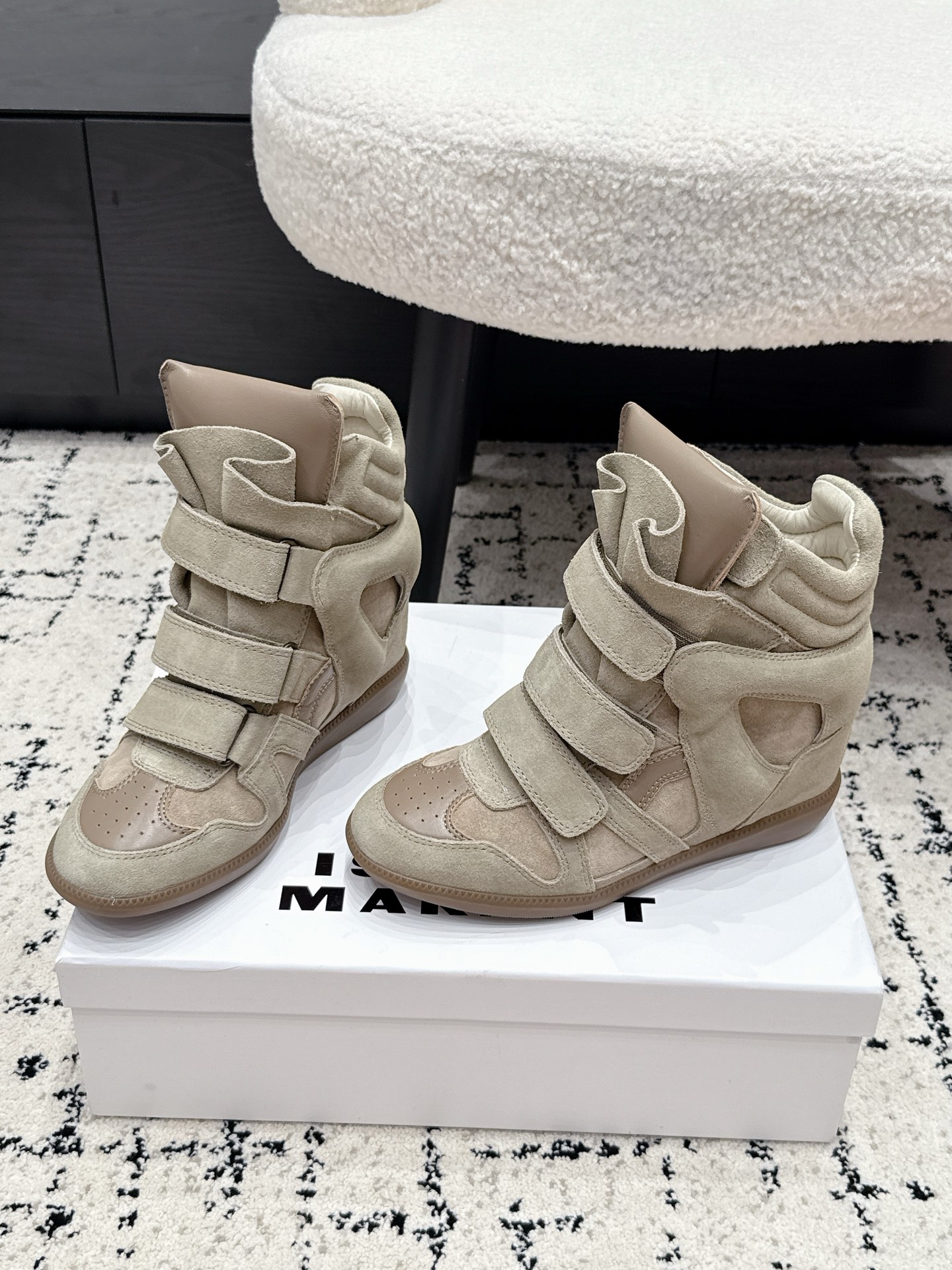 Designer Women Shoes