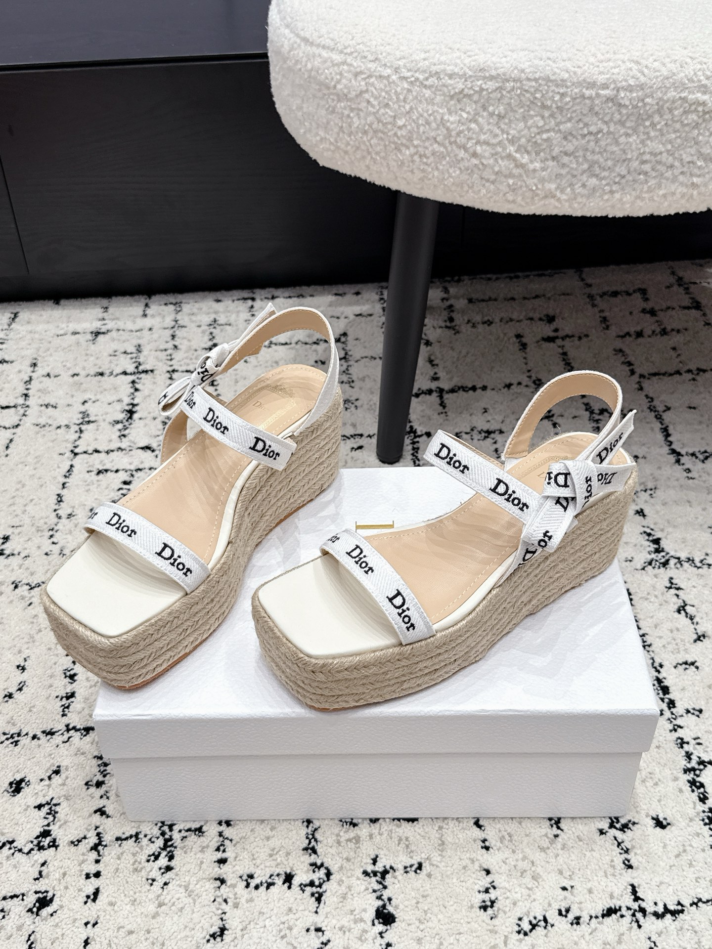 Dior Slides