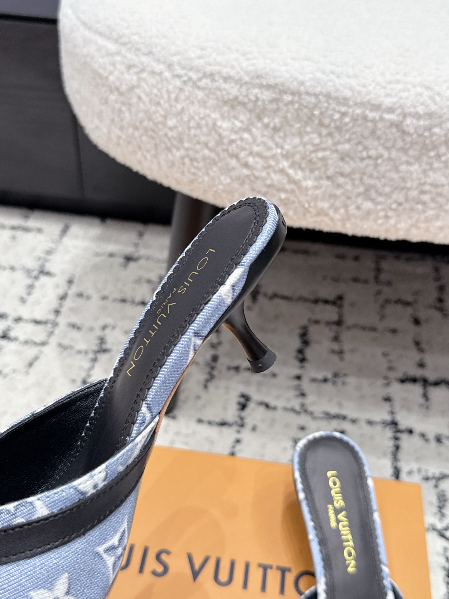 Louis Vuitton Slides