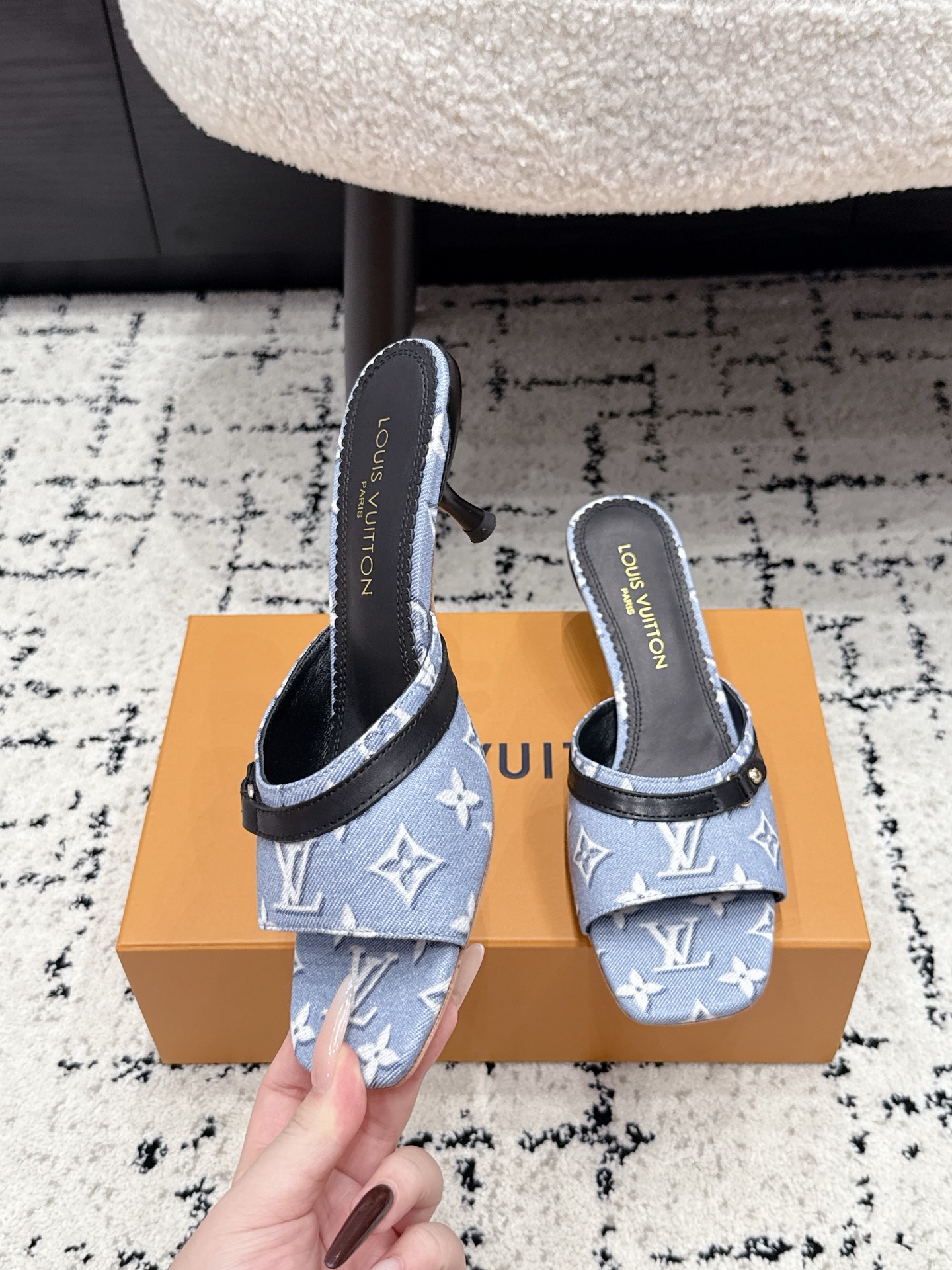 Louis Vuitton Slides
