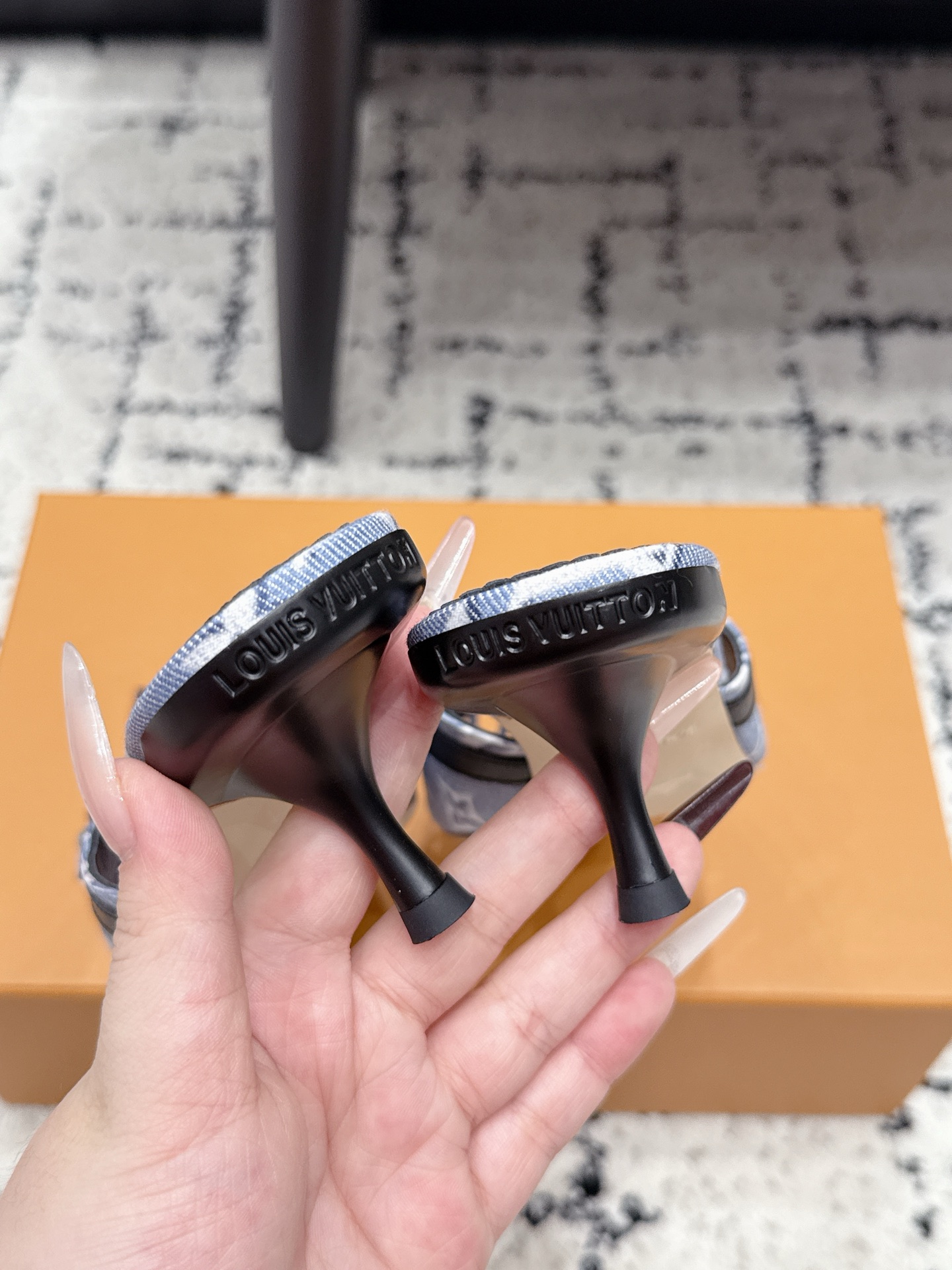 Louis Vuitton Slides
