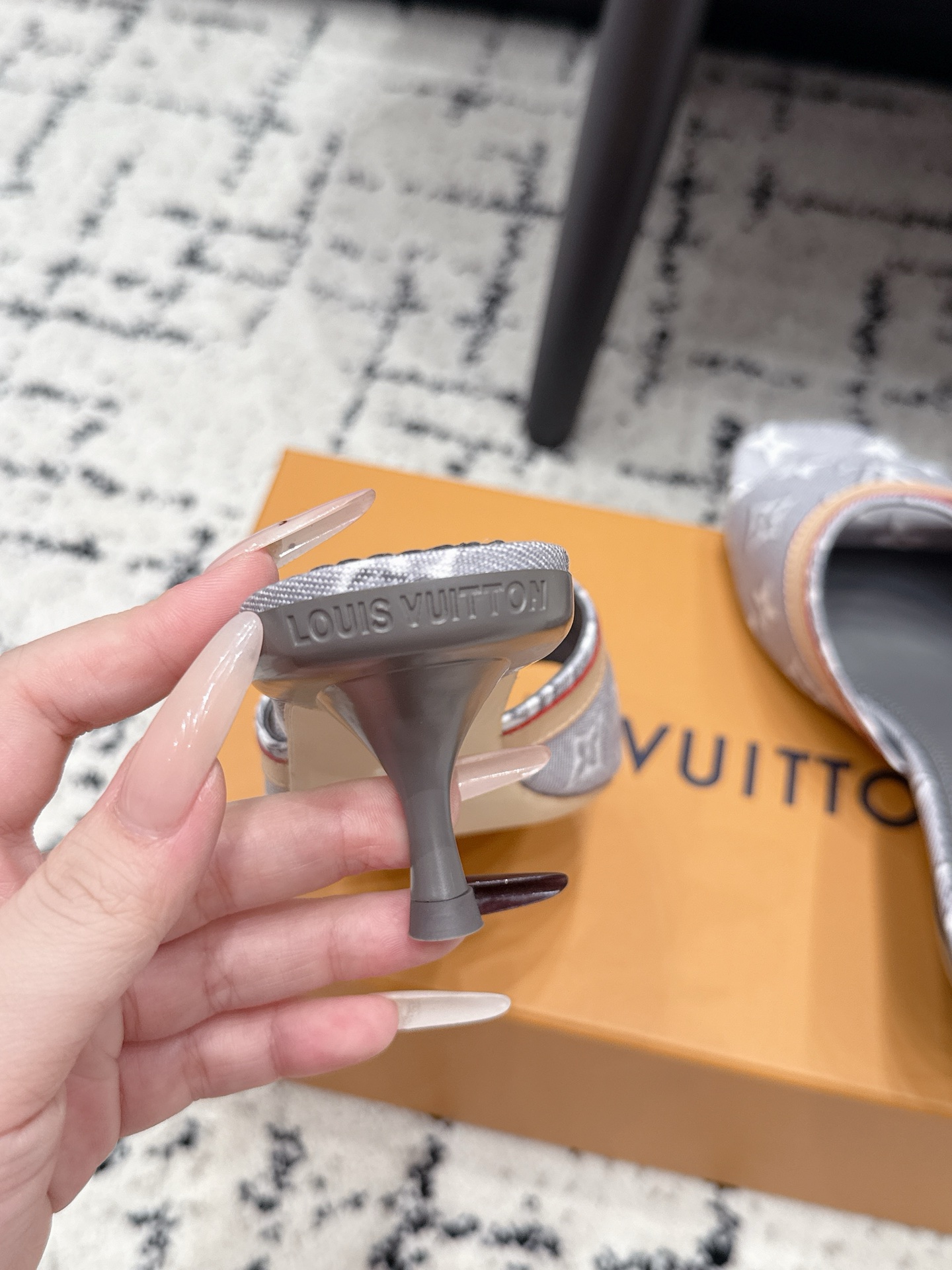 Louis Vuitton Slides