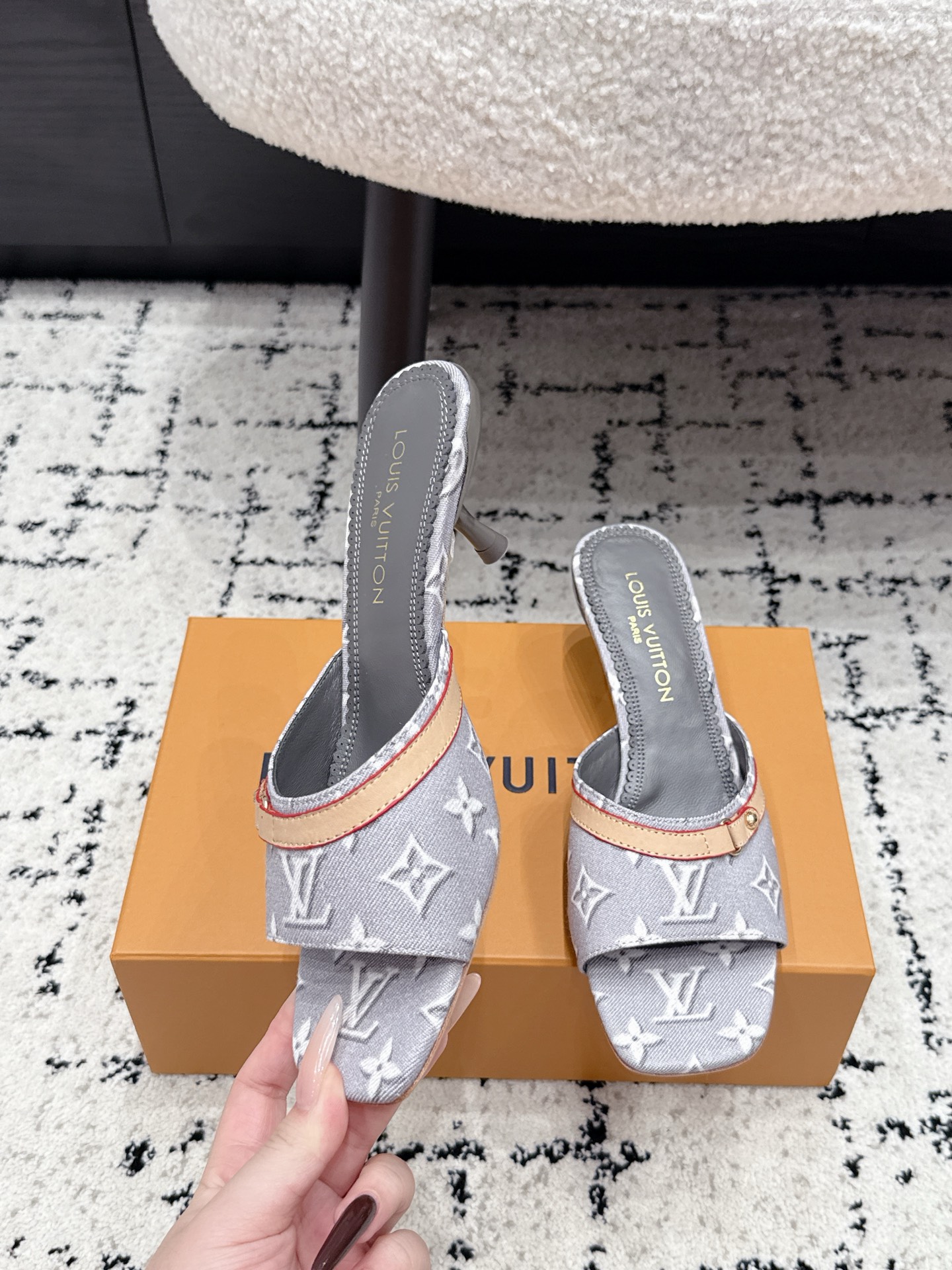 Louis Vuitton Slides