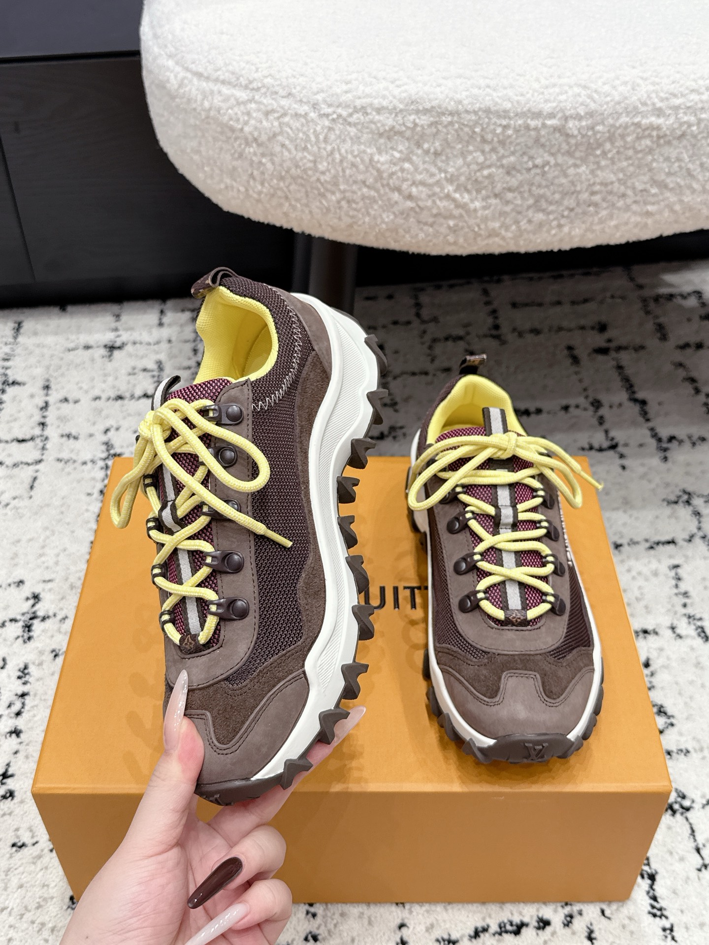 Louis Vuitton Sneakers
