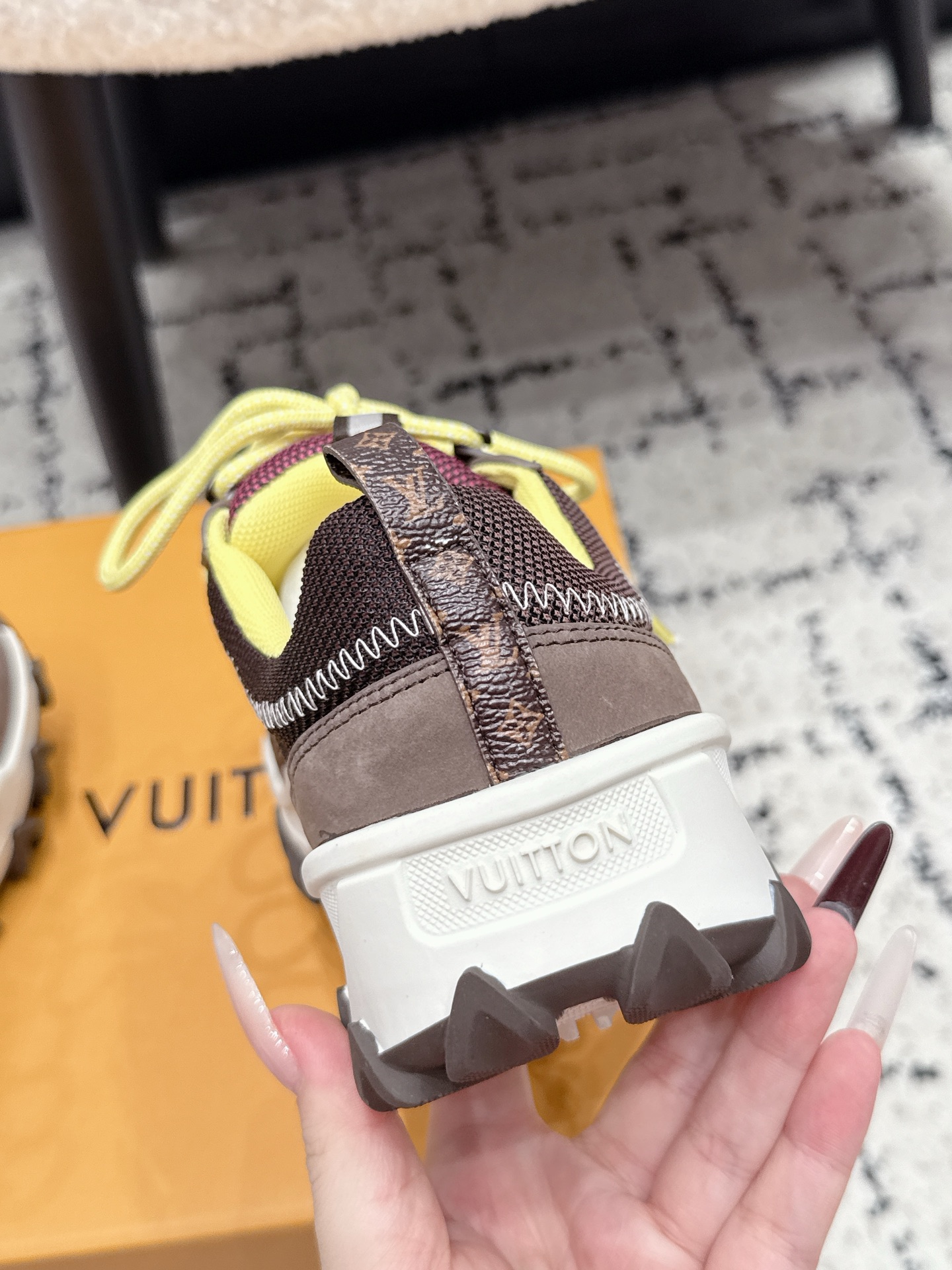 Louis Vuitton Sneakers