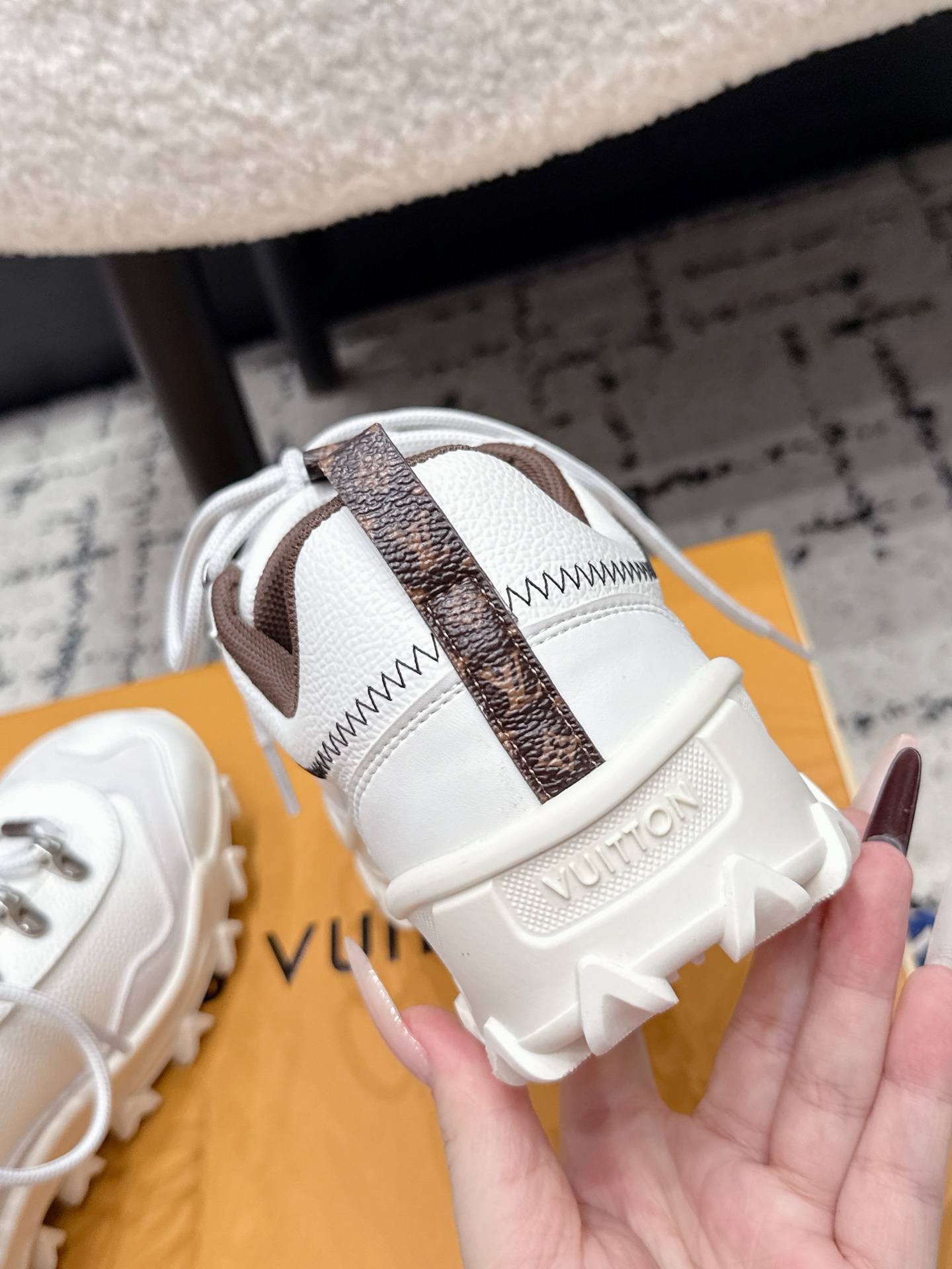 Louis Vuitton Sneakers